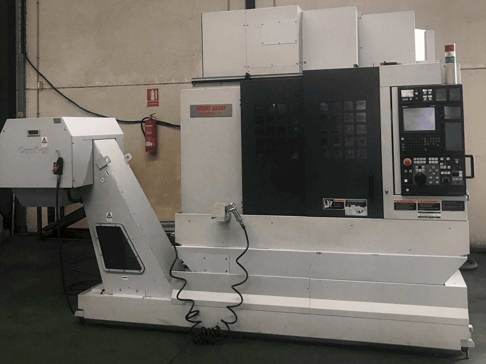 Masina MORI SEIKI NV5000 Alpha 1A/40 eestvaade