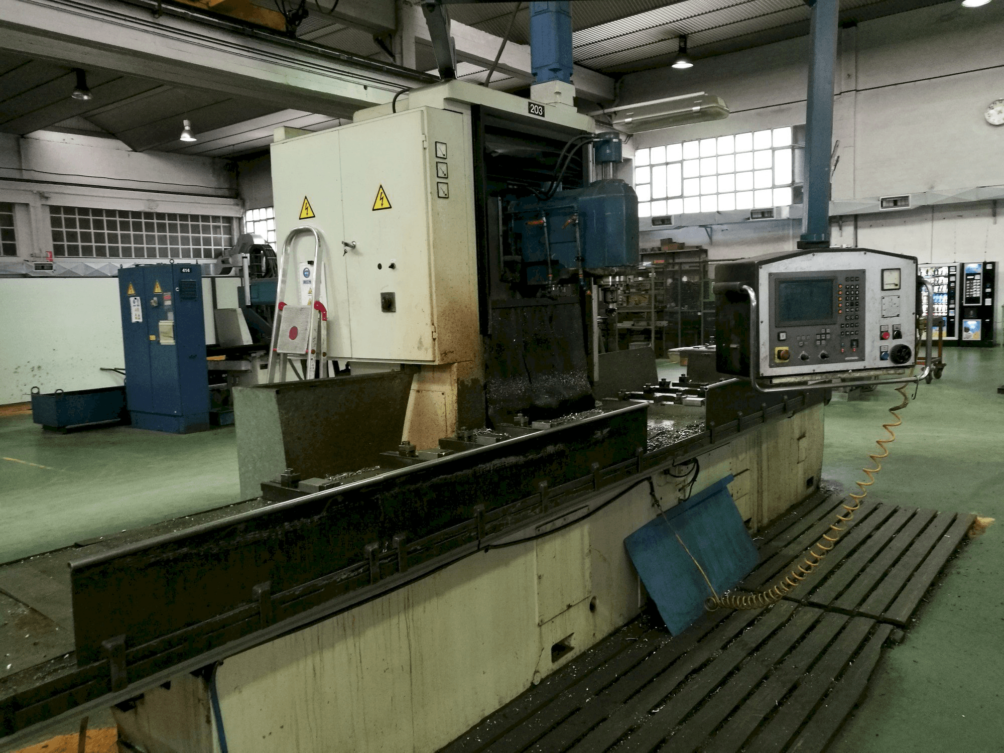 Masina Correa A-20/44 vasaku külje vaade