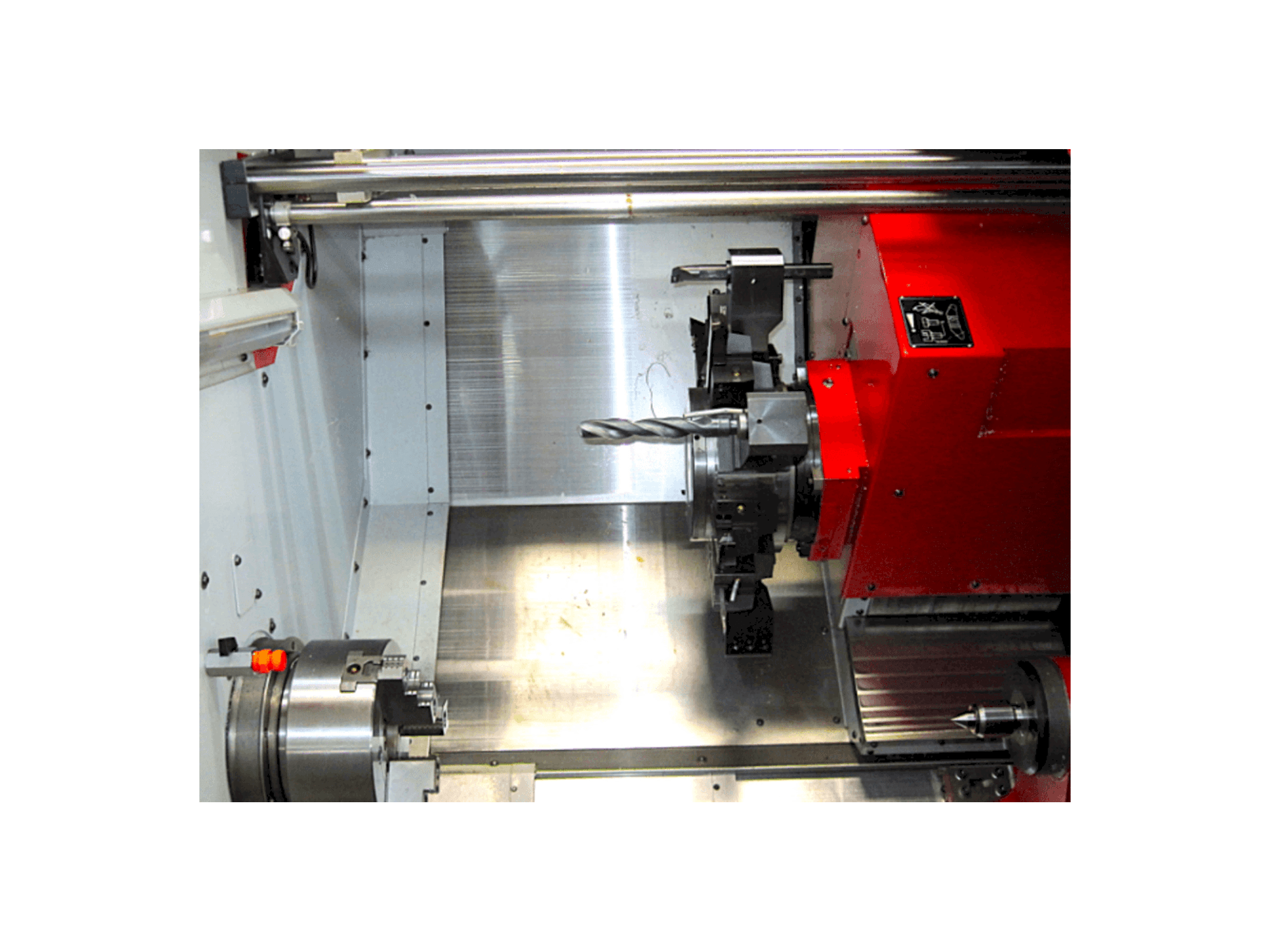 Masina EMCO turn 365 tcmy eestvaade