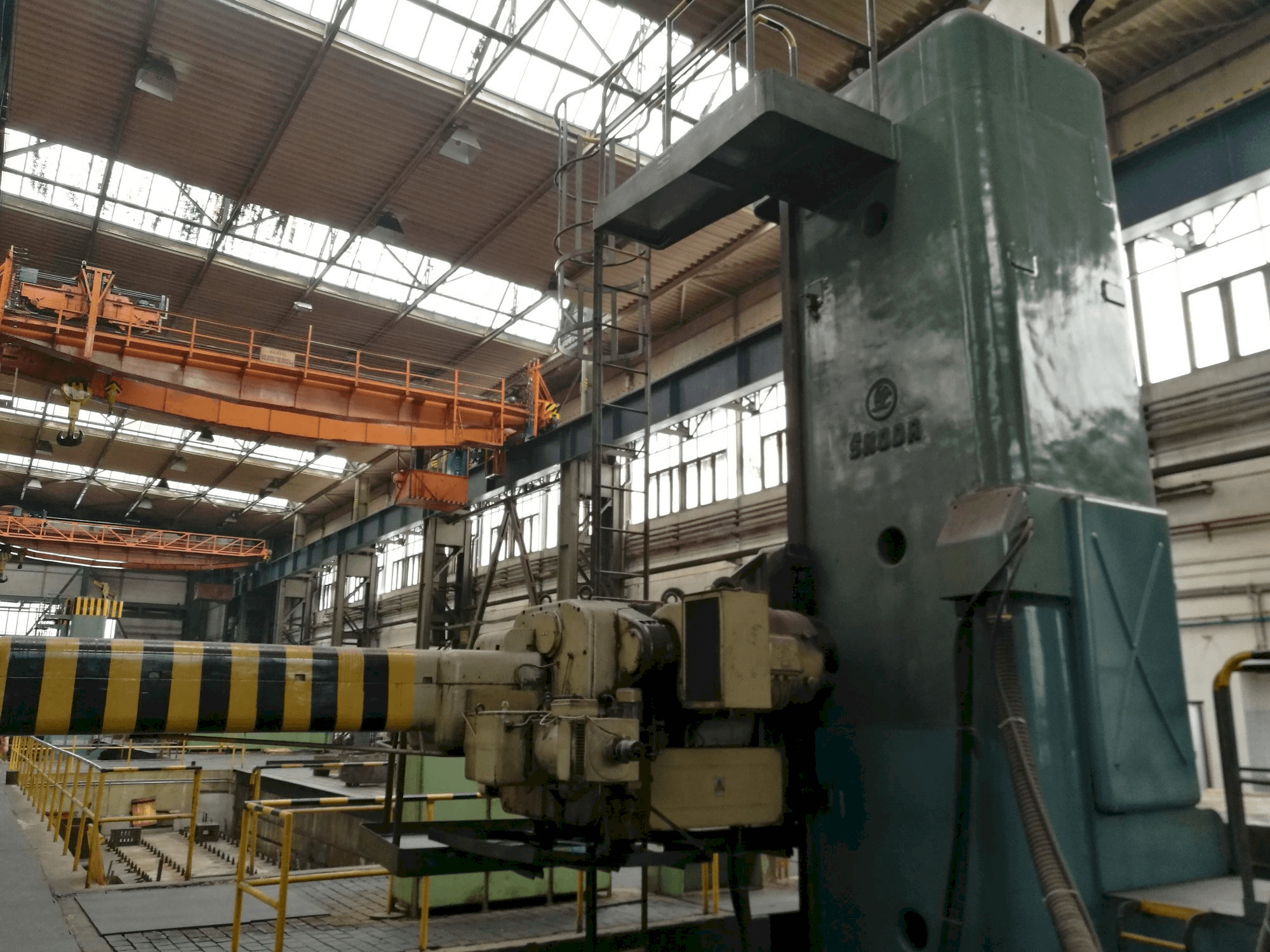 Masina SKODA WDA 200 eestvaade