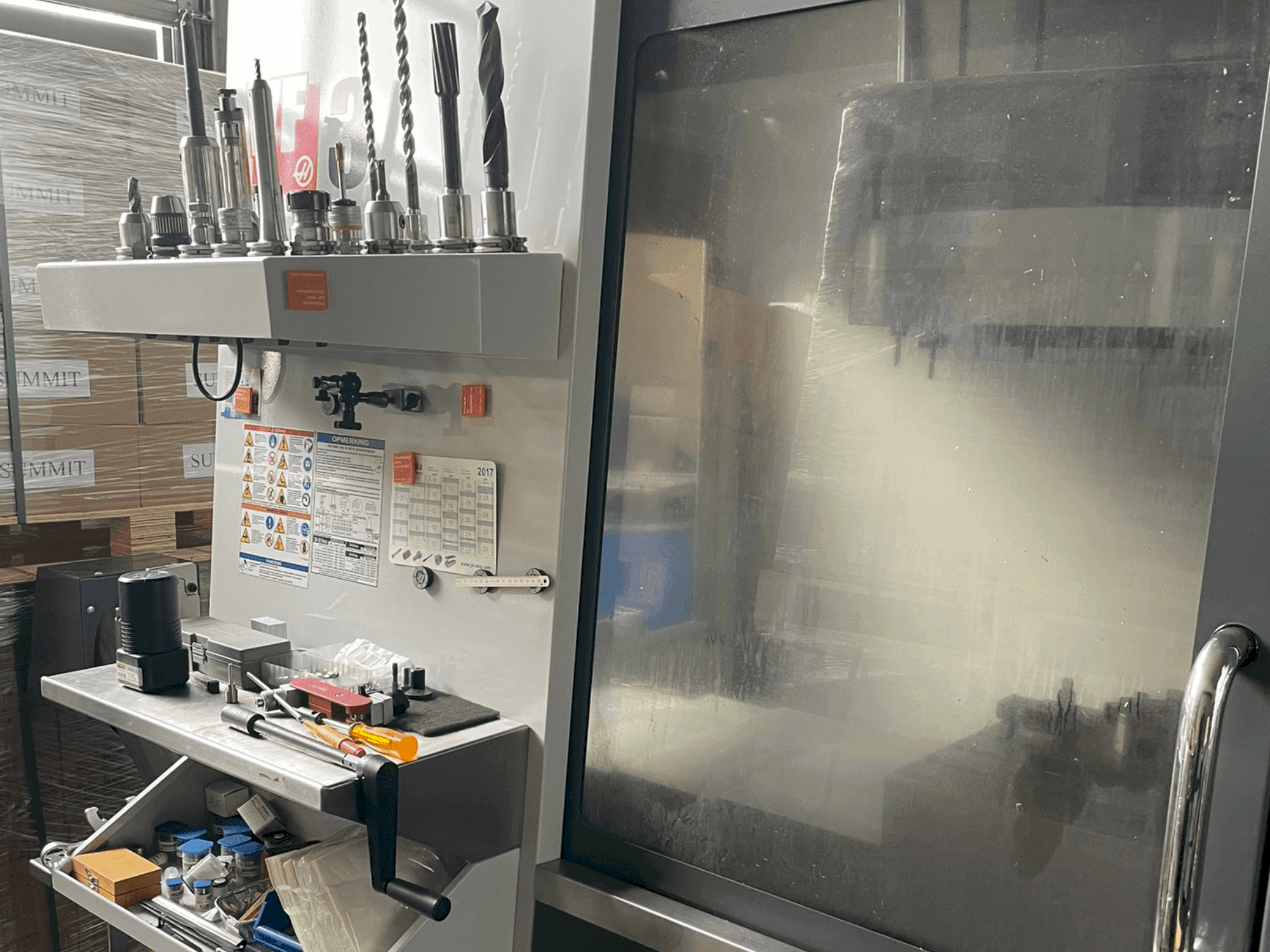 Masina HAAS VF-3 eestvaade