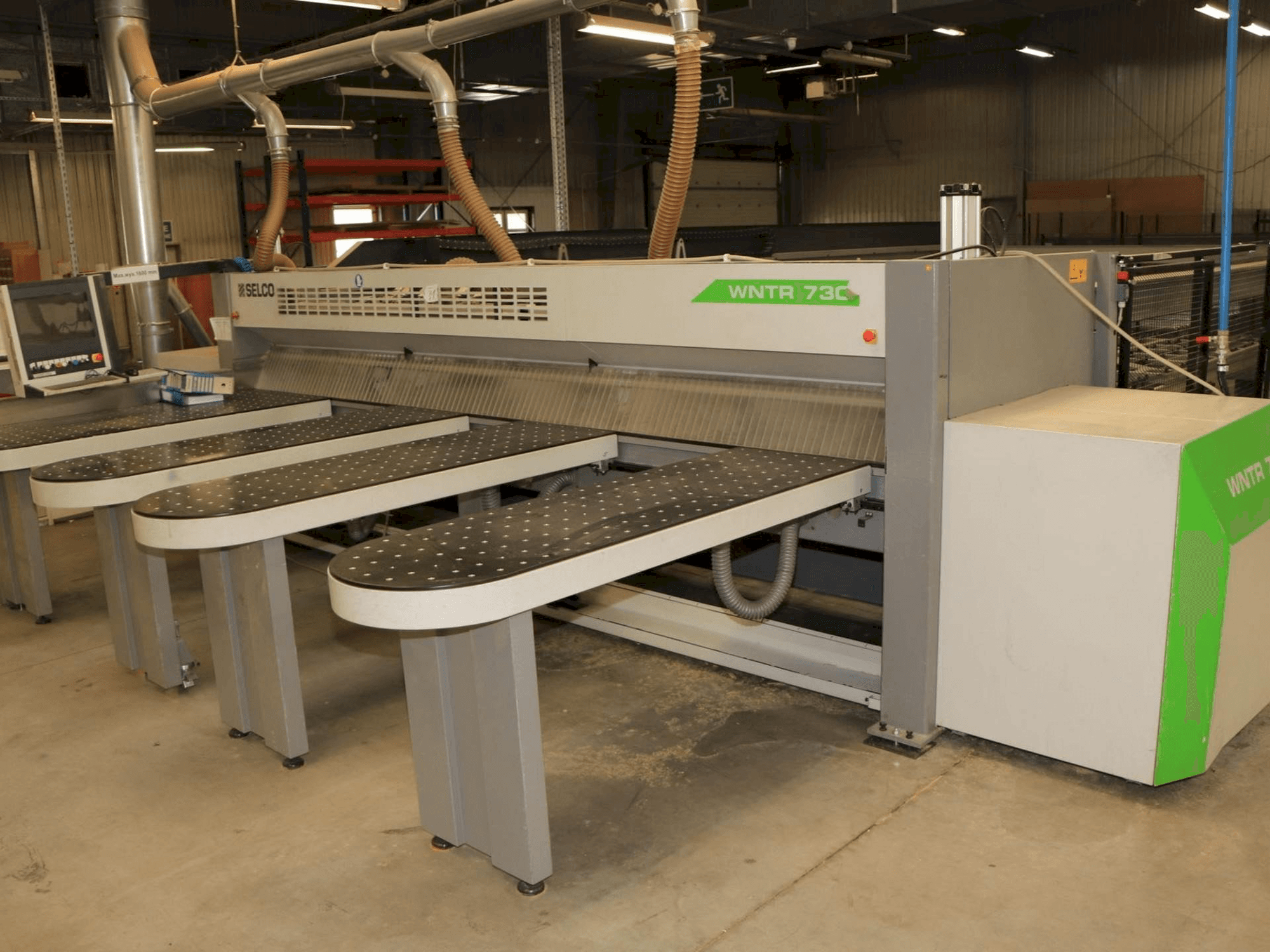 Masina SELCO WNTR 730 eestvaade