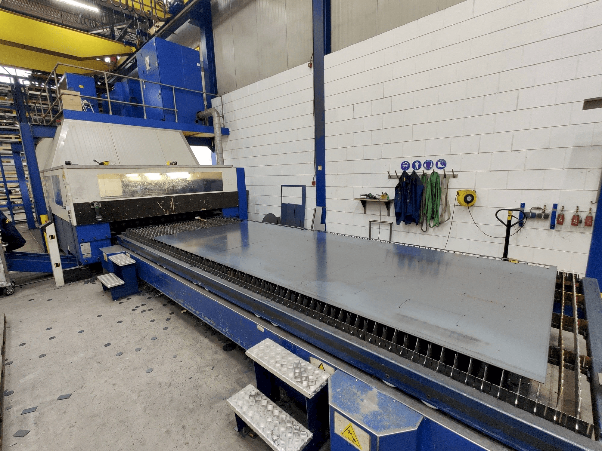 Masina Trumpf Trumatic L 6050 6kW CO2 eestvaade