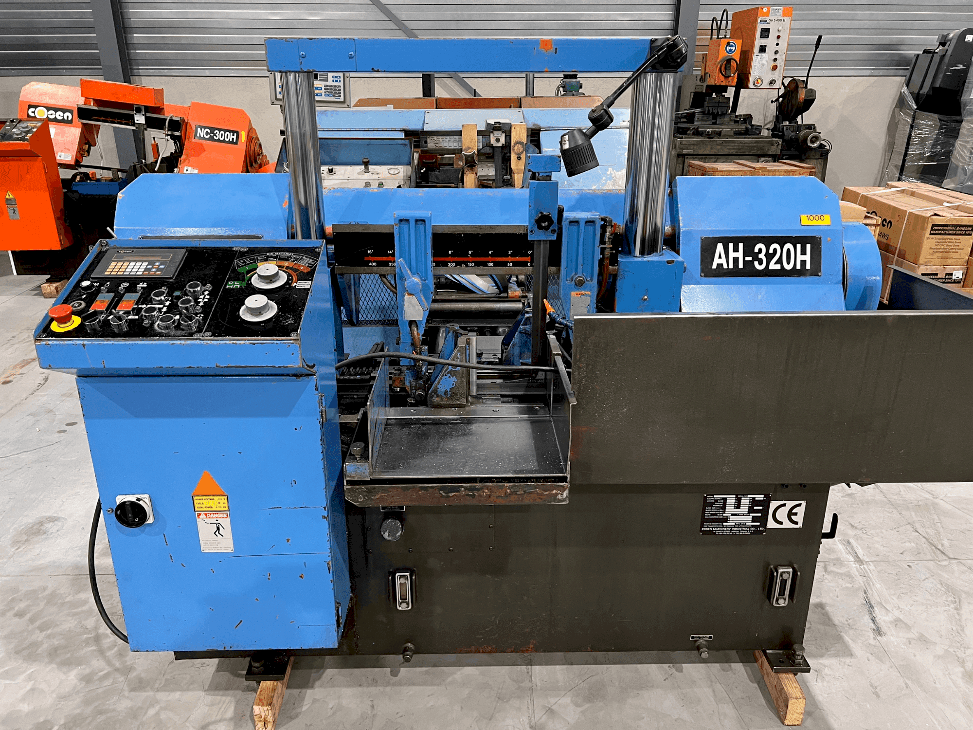 Masina Cosen AH 320 H eestvaade