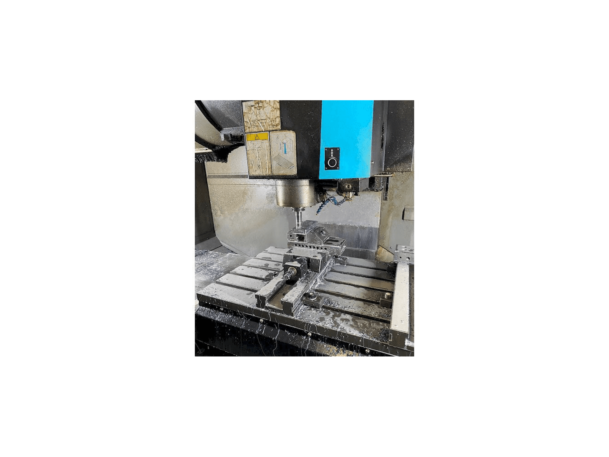 Masina Hurco VMX42i eestvaade