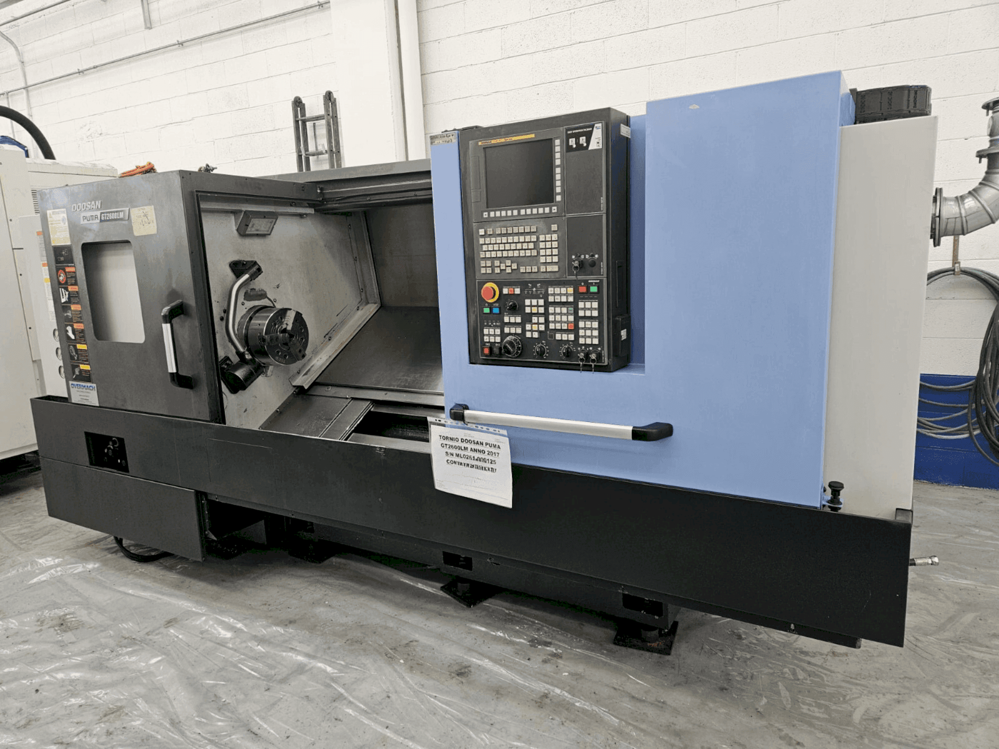 Masina DOOSAN PUMA GT2600LM eestvaade
