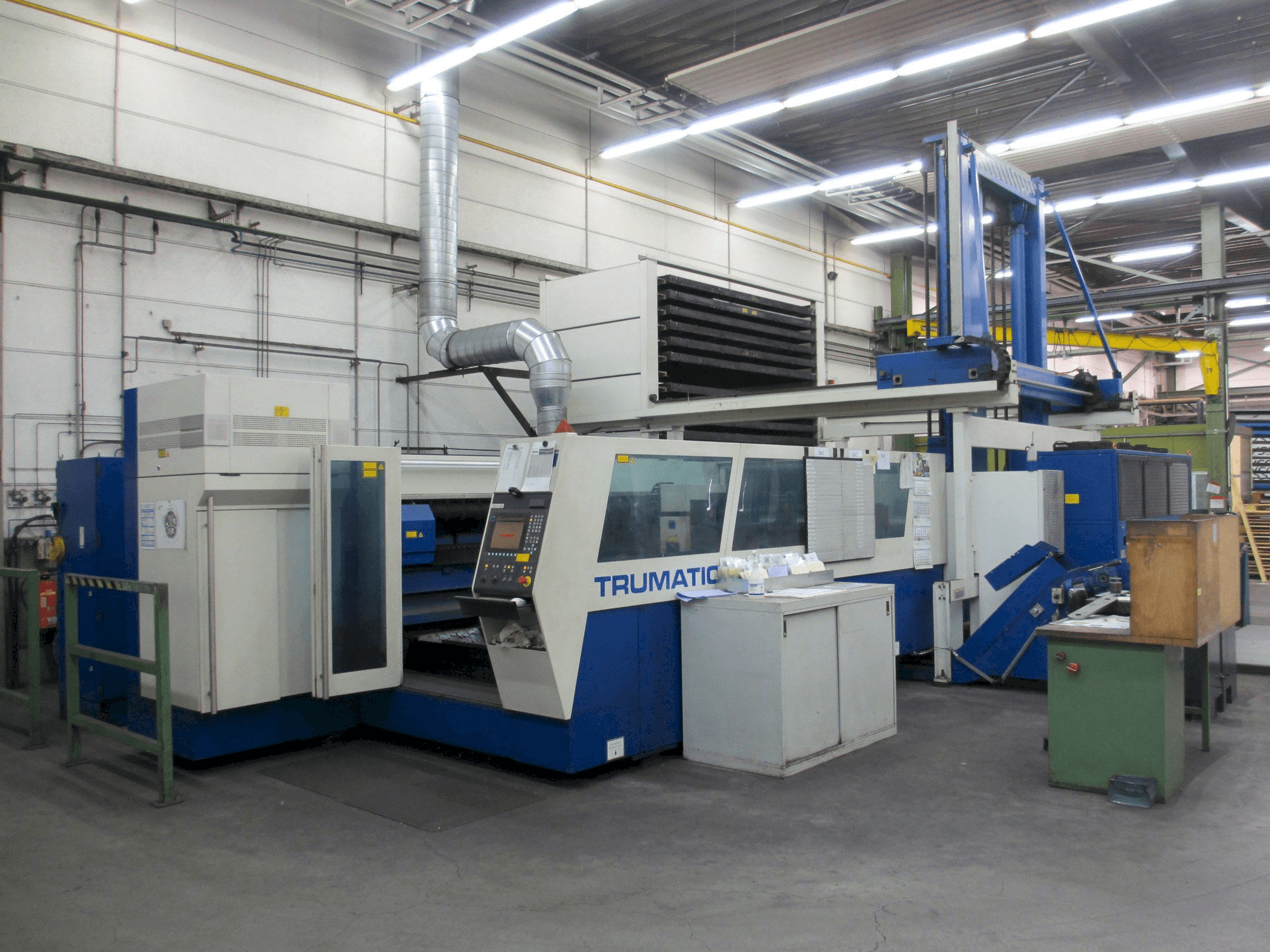Masina Trumpf Trumatic L 3050 eestvaade