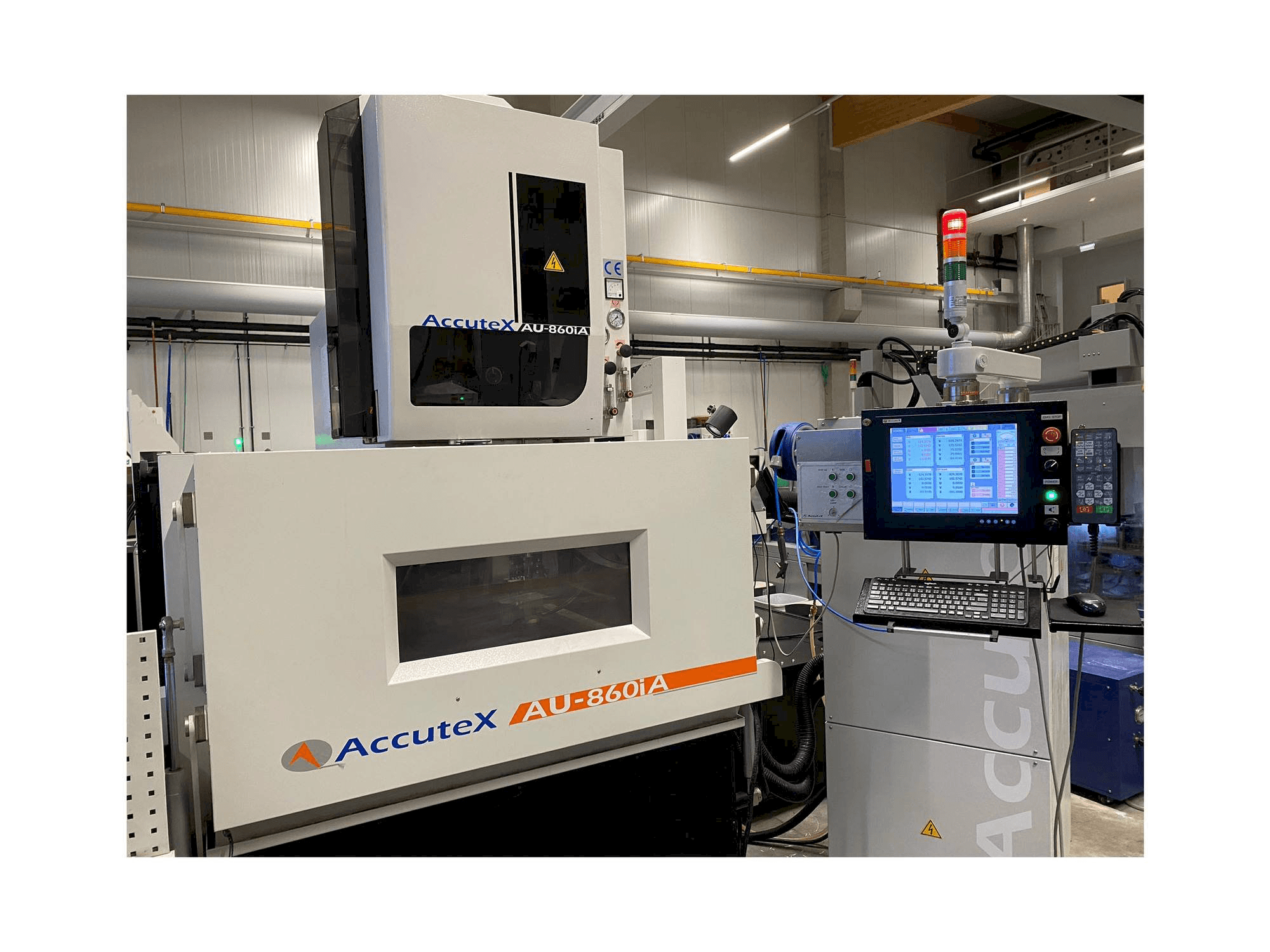 Masina AccuteX AU-860iA eestvaade