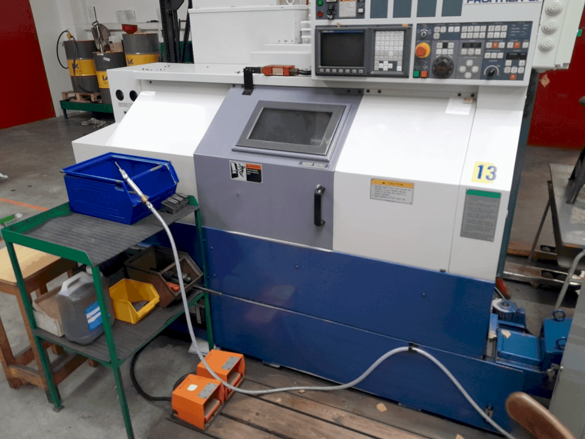 Masina MORI SEIKI Frontier L1 (1998) eestvaade