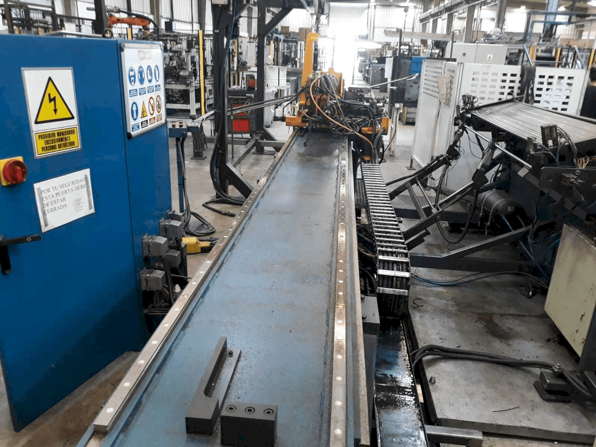Masina Tejero HR-50-CNC eestvaade