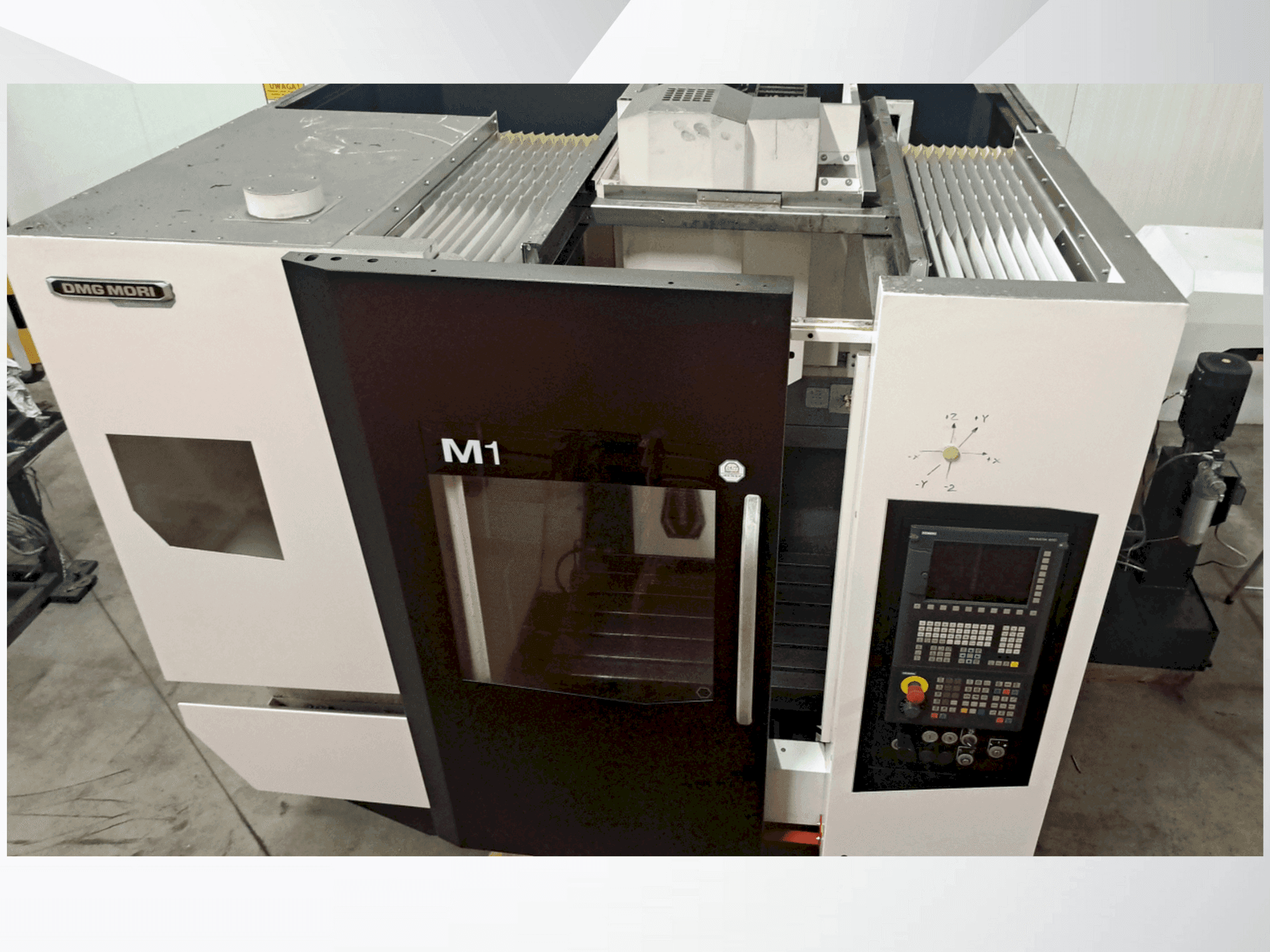 Masina DMG MORI M1 PRO eestvaade