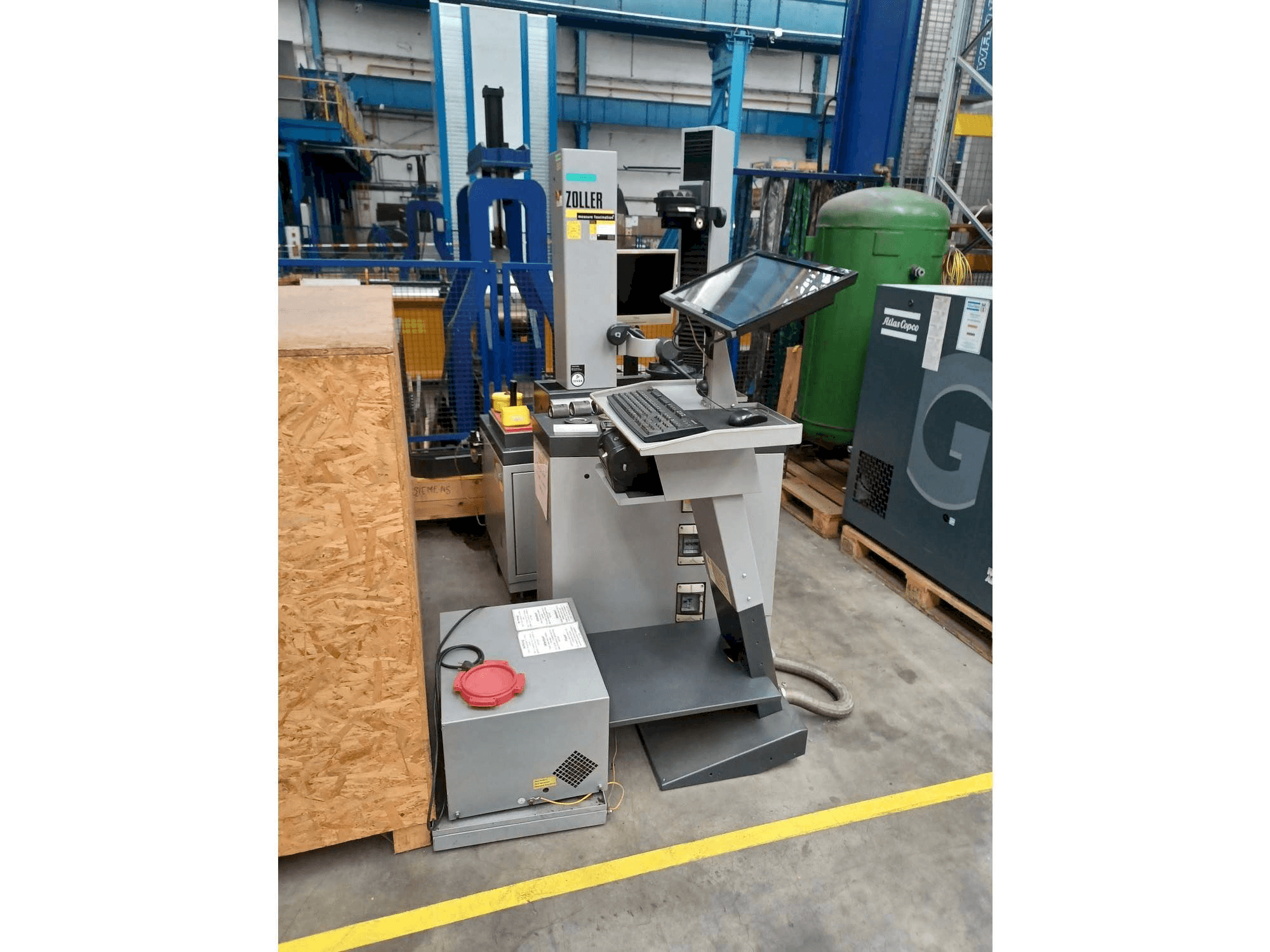 Masina Zoller R460C3-00137 eestvaade