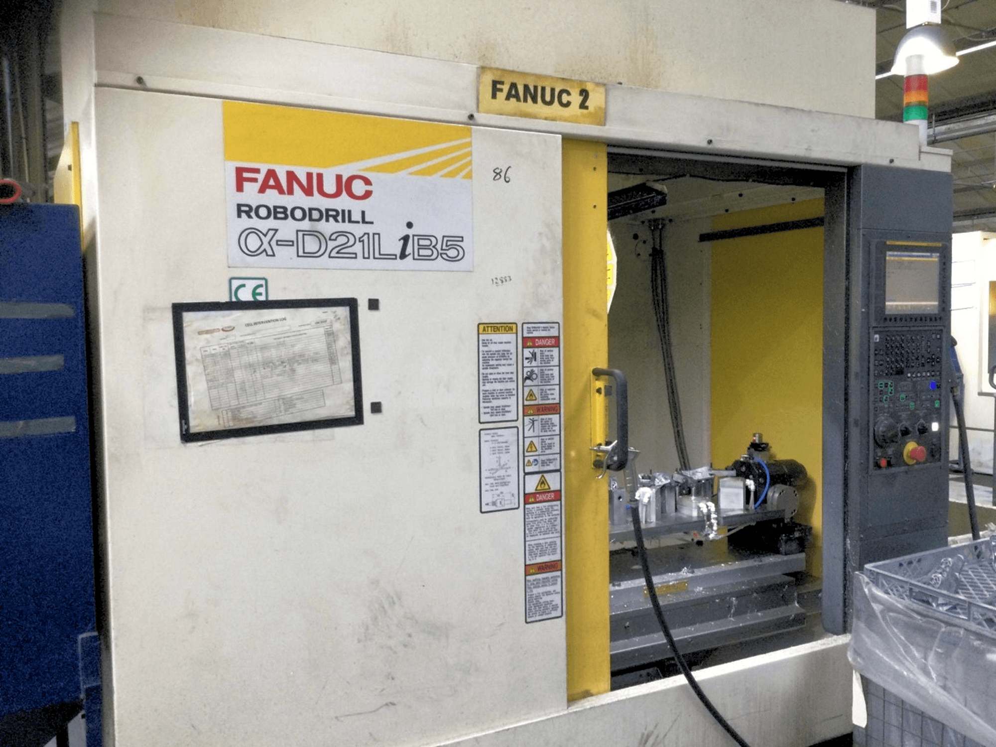 Masina FANUC Robodrill Alpha D21LiB5 eestvaade