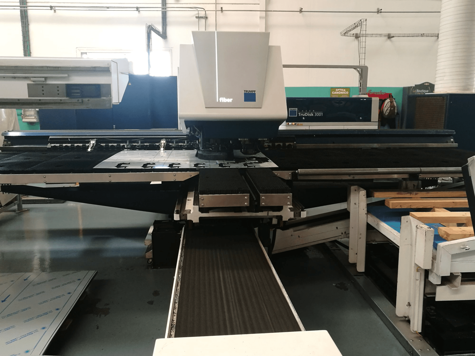 Masina Trumpf TruMatic 3000 fiber (K04) eestvaade