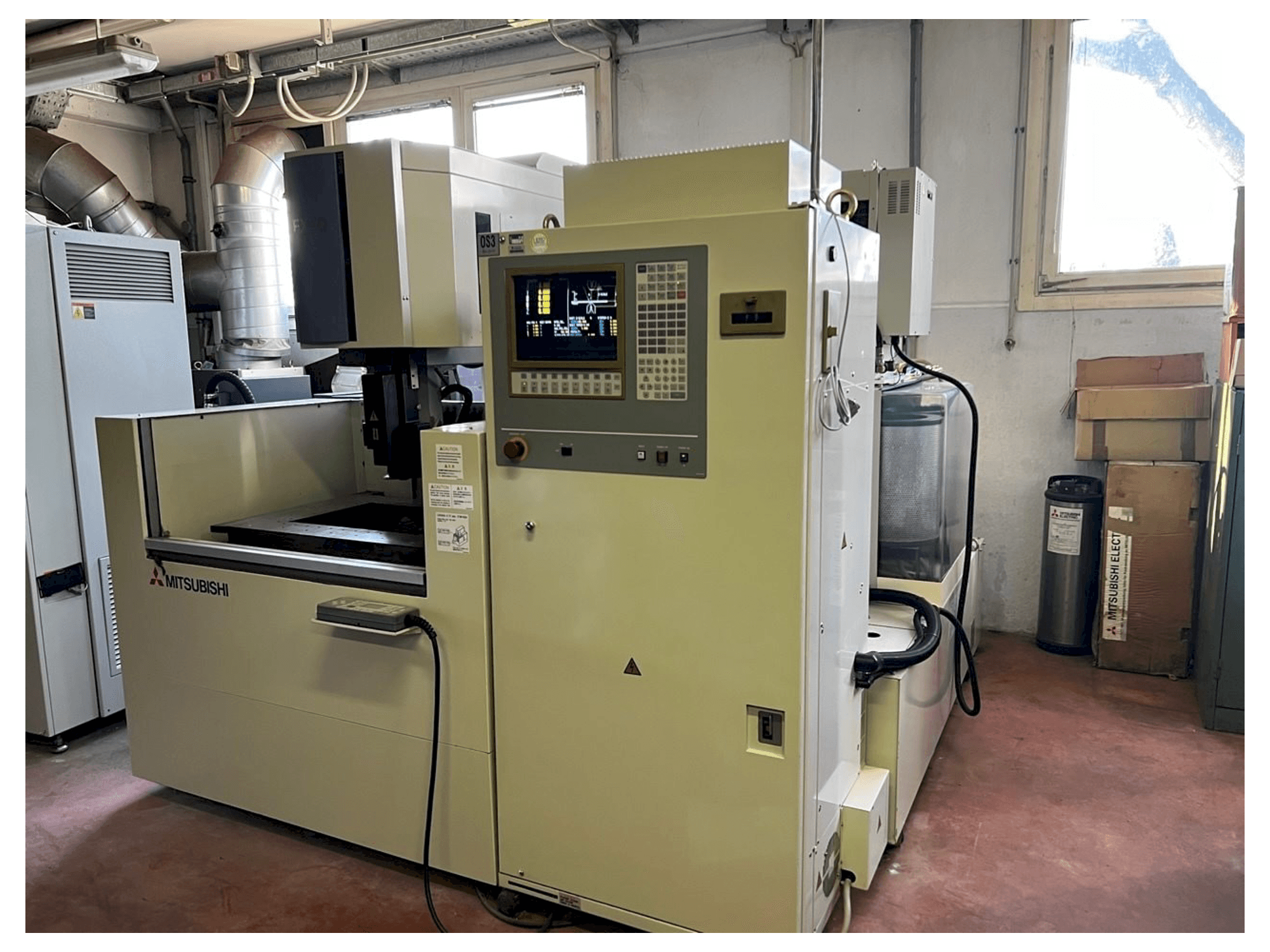 Masina Mitsubishi fx 20 eestvaade