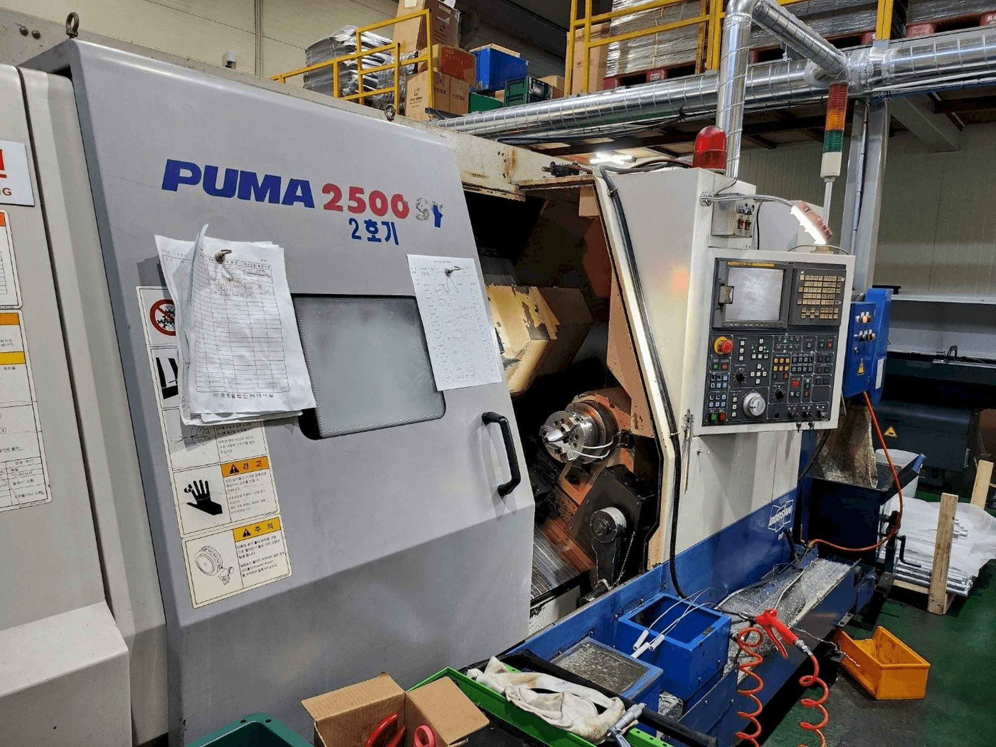 Masina DOOSAN PUMA 2500SY eestvaade