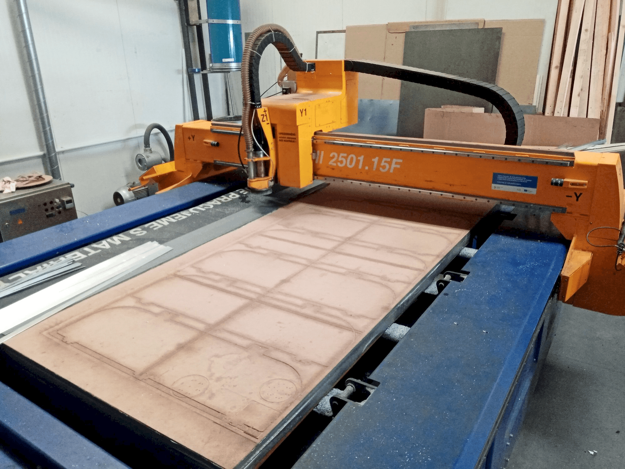 Masina MicroStep MICROMILL 2501.15F eestvaade