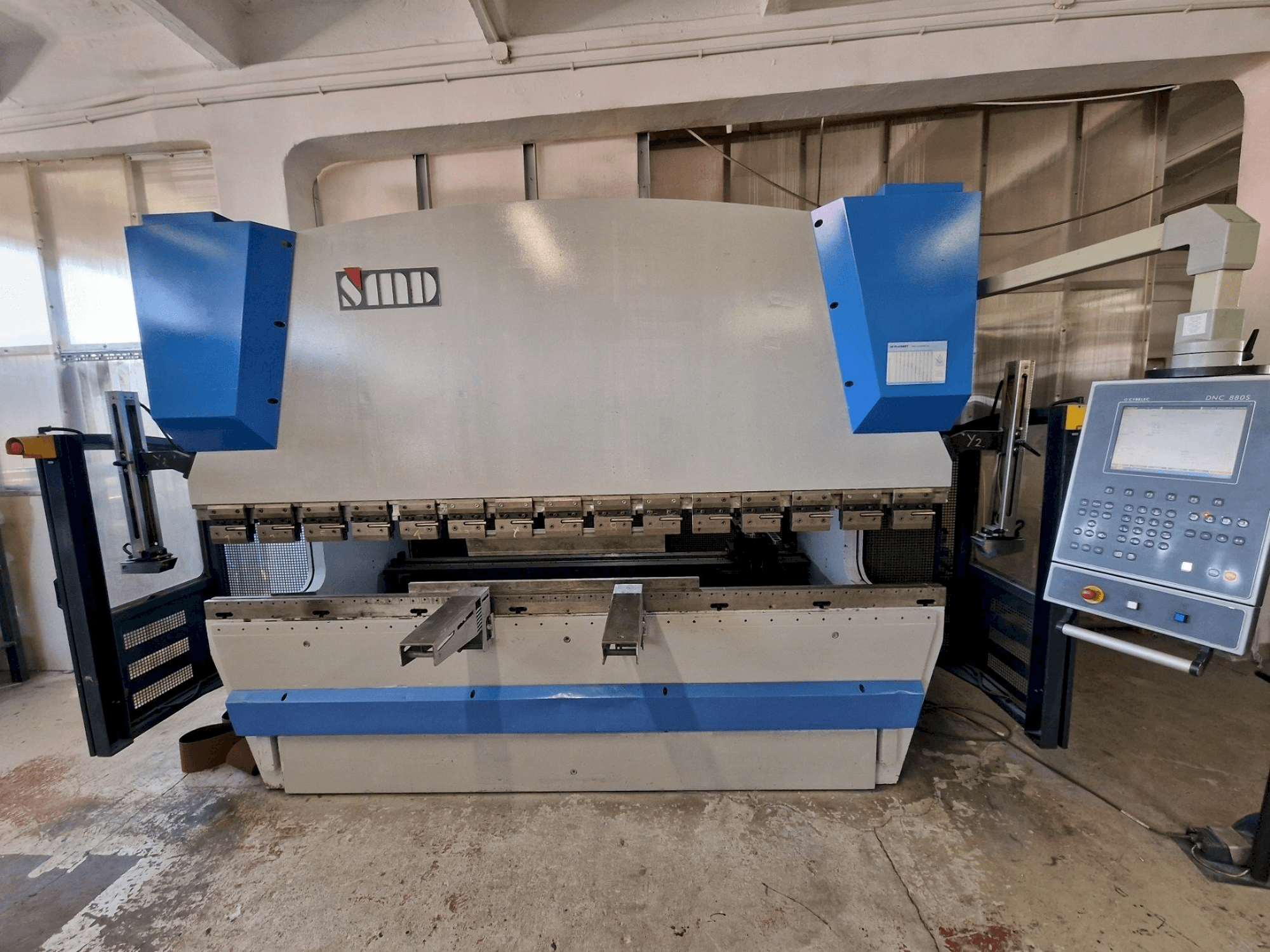 Masina SMD PBH 3100 eestvaade