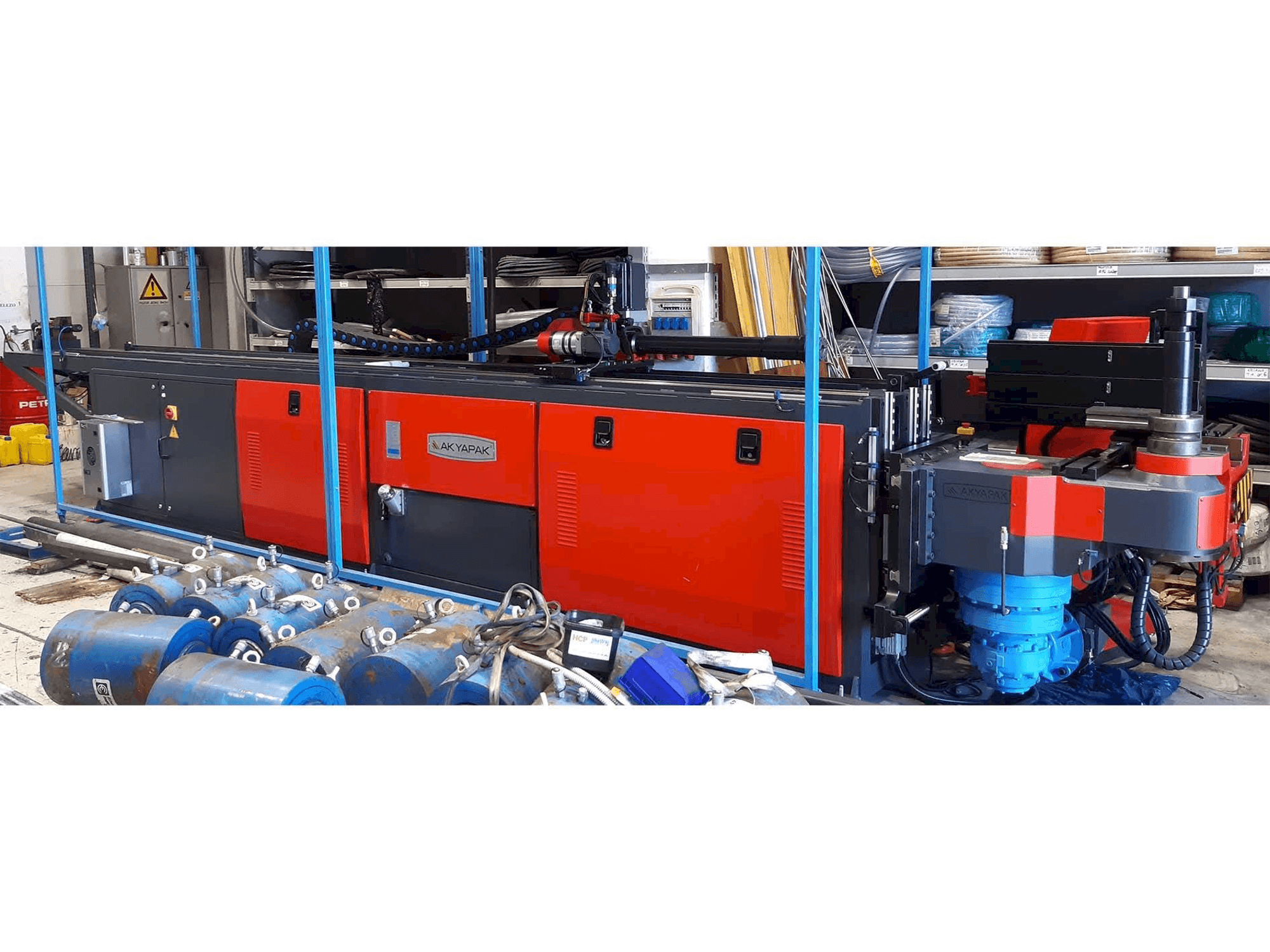 Masina Akyapak ABM 76 CNC3 eestvaade