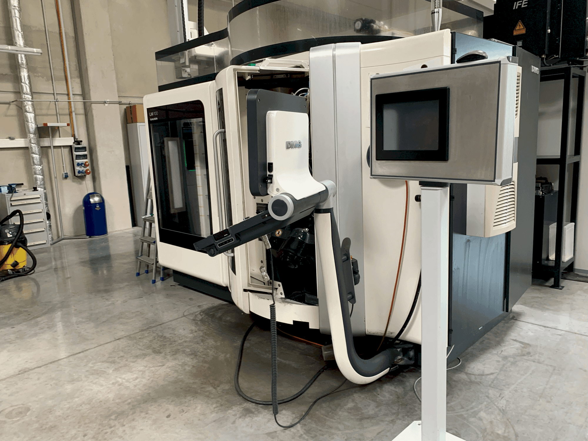 Masina DMG Ultra Sonic 20 linear eestvaade
