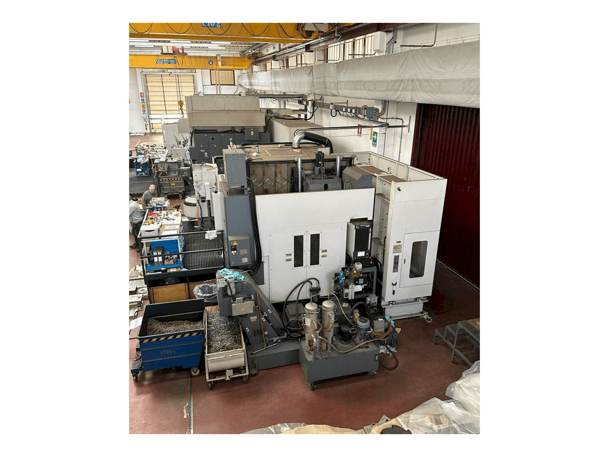 Masina Okuma MILLAC 800VH eestvaade