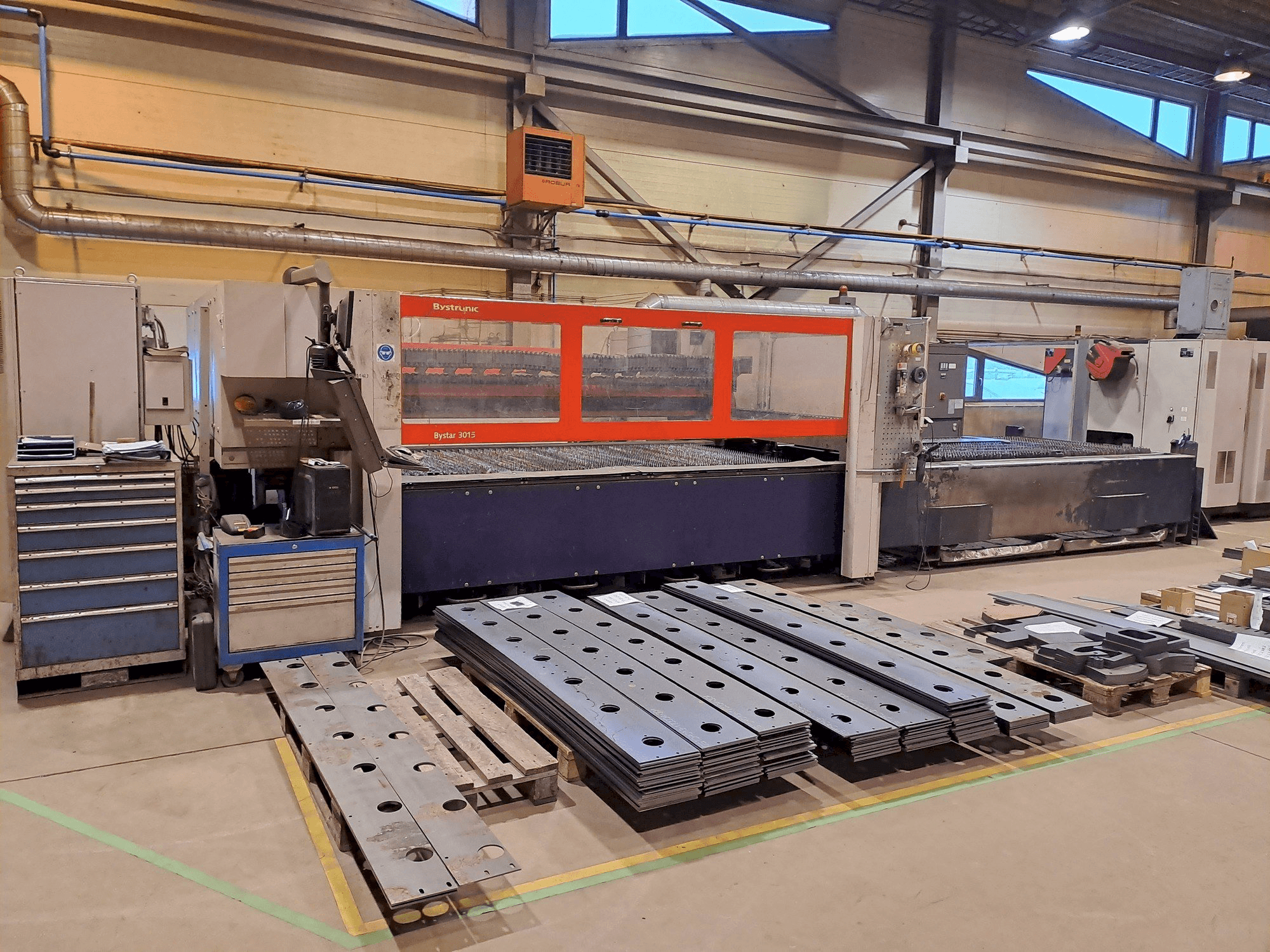 Masina Bystronic Bystar 3015 eestvaade