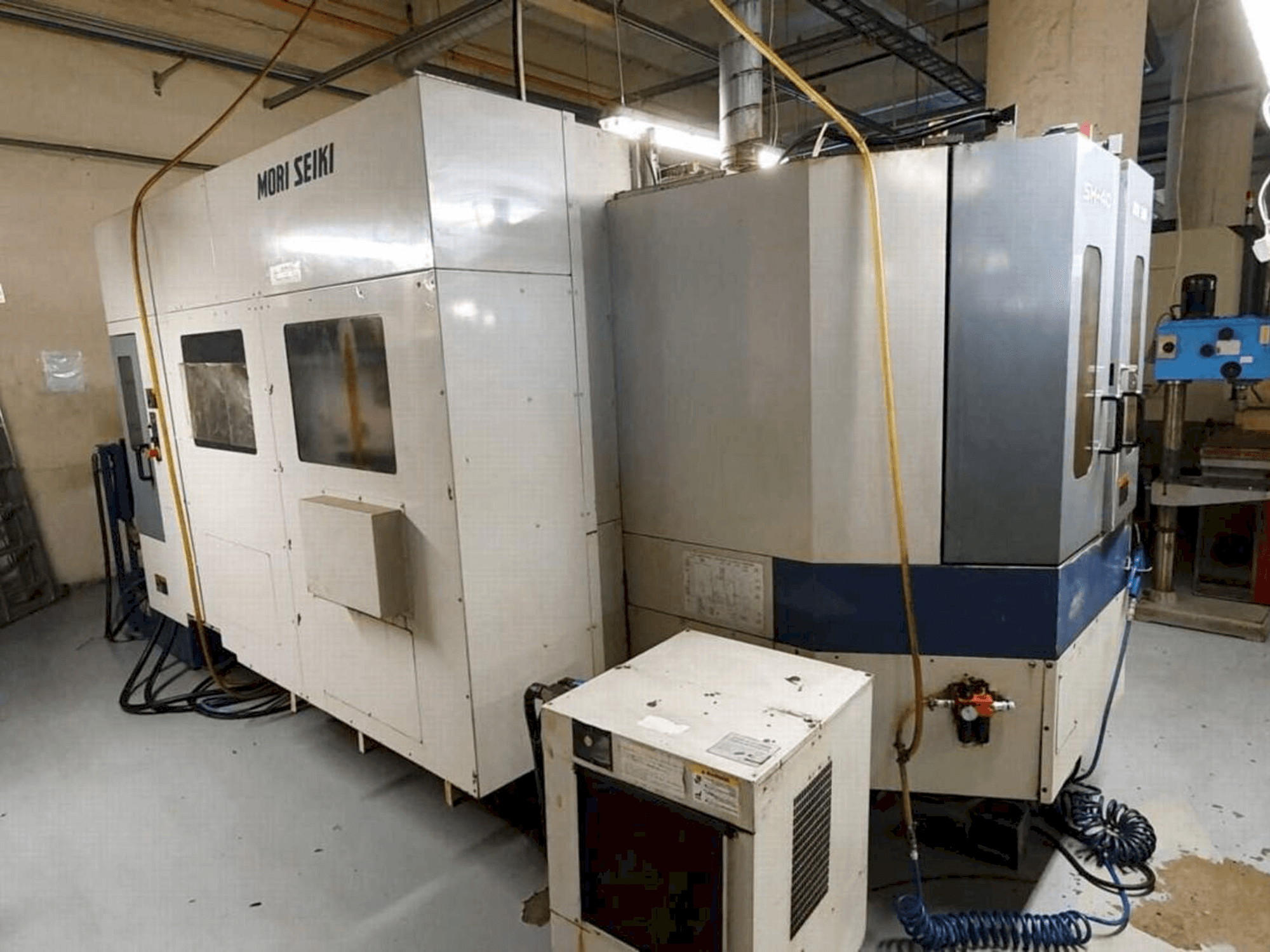 Masina MORI SEIKI SH-40 eestvaade