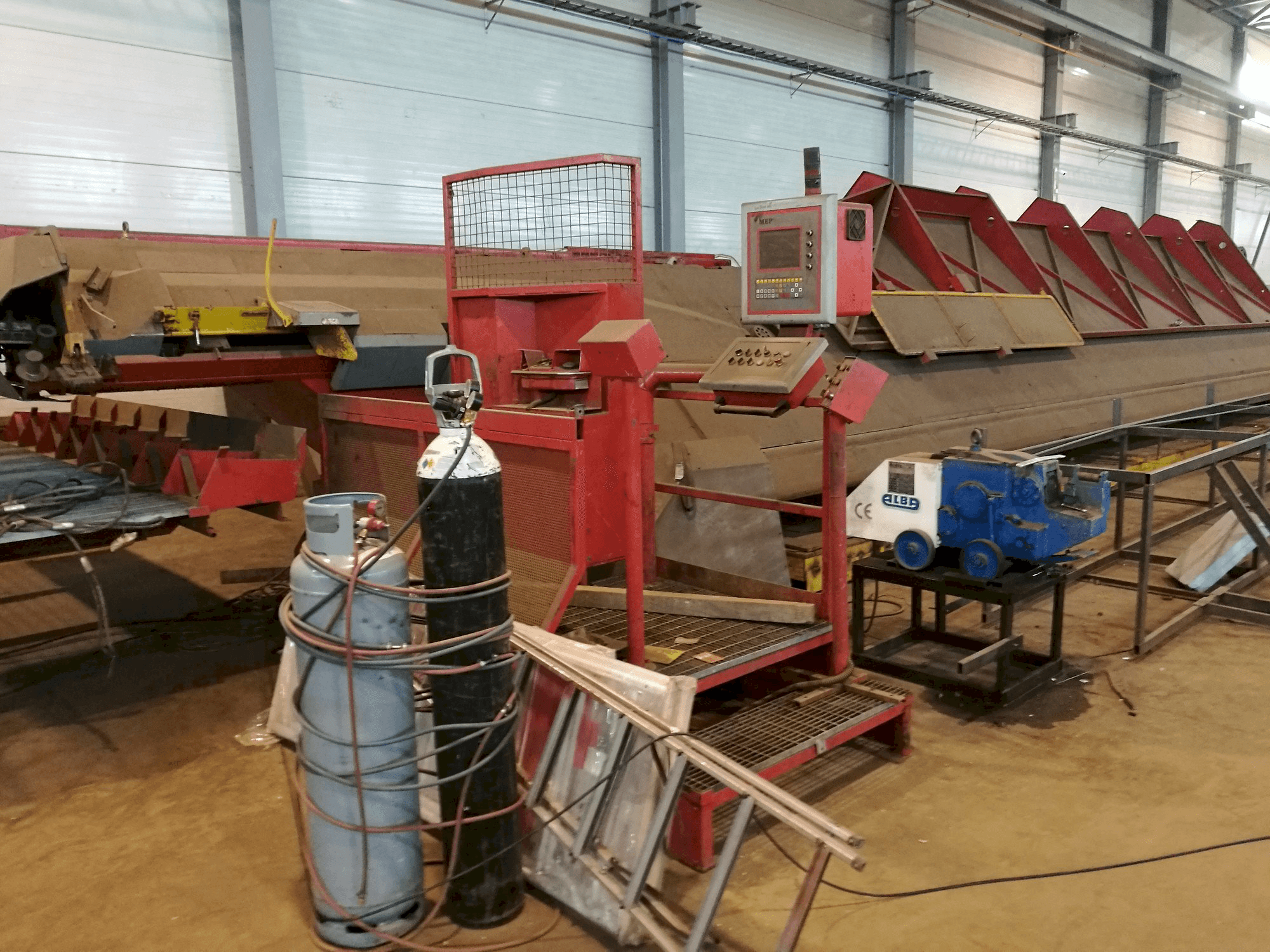 Masina MEP Syntax Line 25 eestvaade