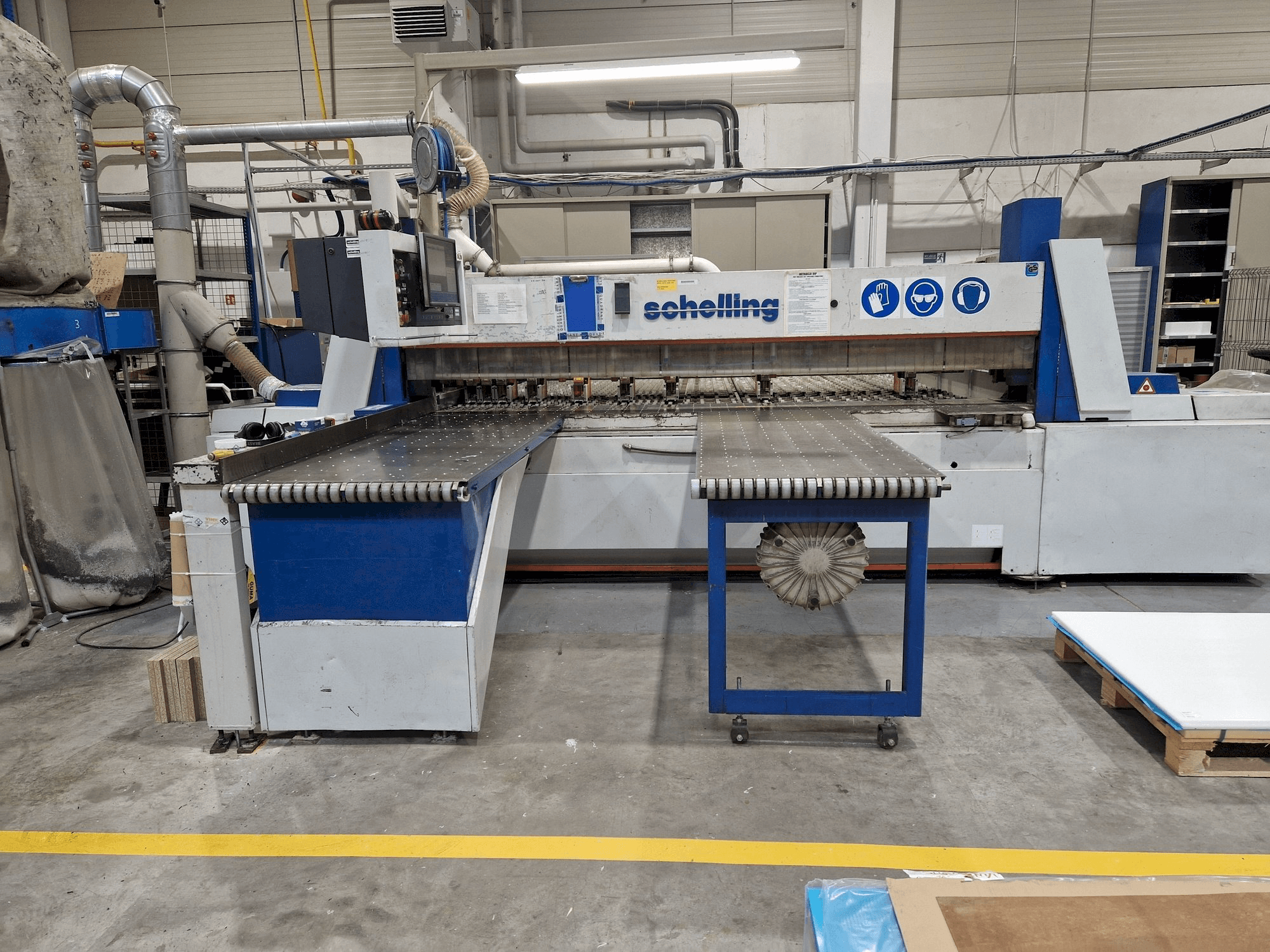 Masina SCHELLING FWM-330 eestvaade