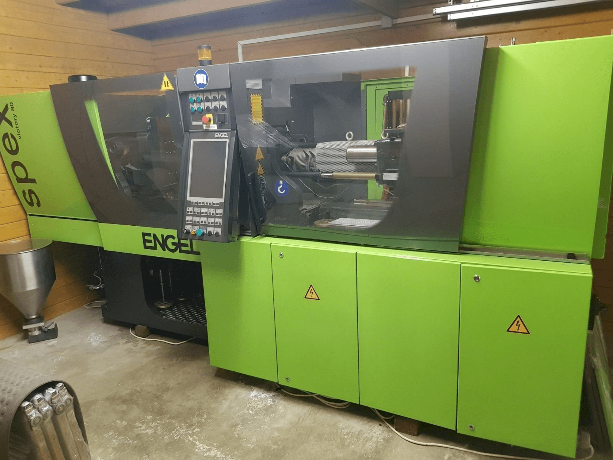 Masina ENGEL victory 330/80 spex eestvaade