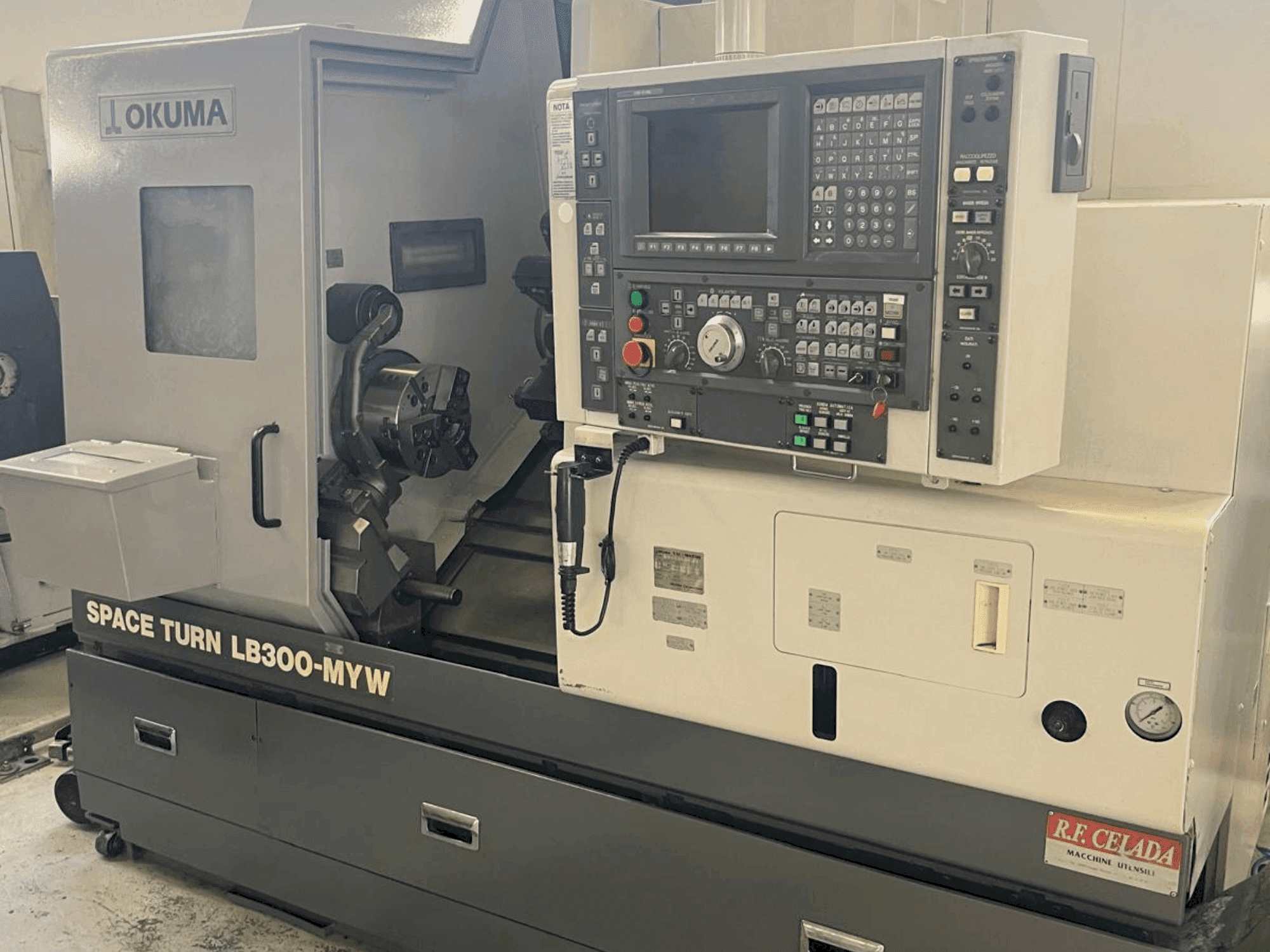 Masina Okuma SPACE TURN LB 300 MYW eestvaade