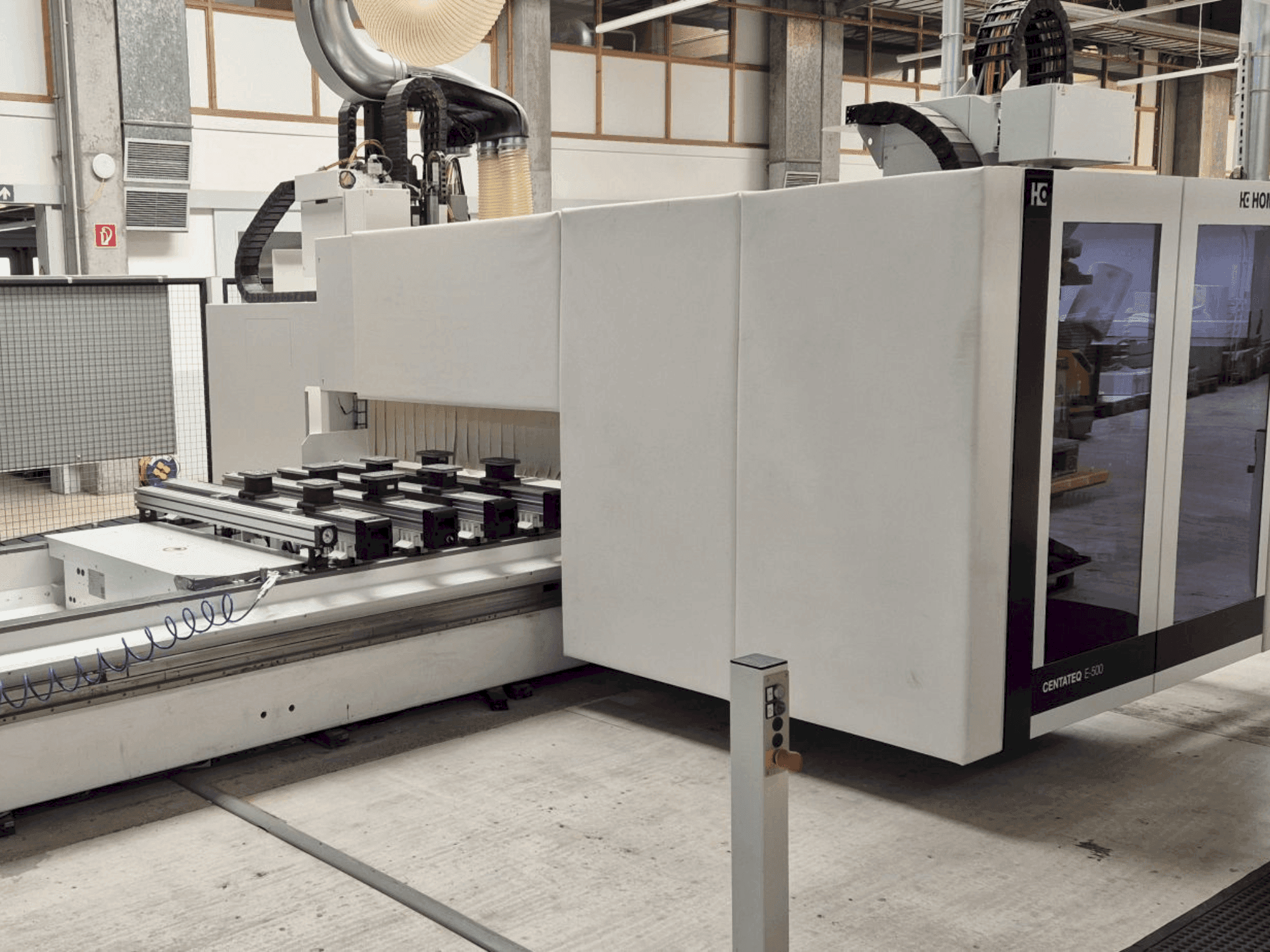 Masina HOMAG CENTATEQ E-500 eestvaade