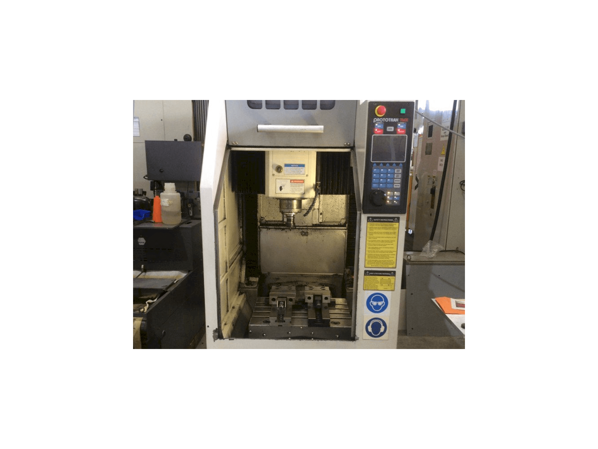 Masina XYZ 2-OP eestvaade