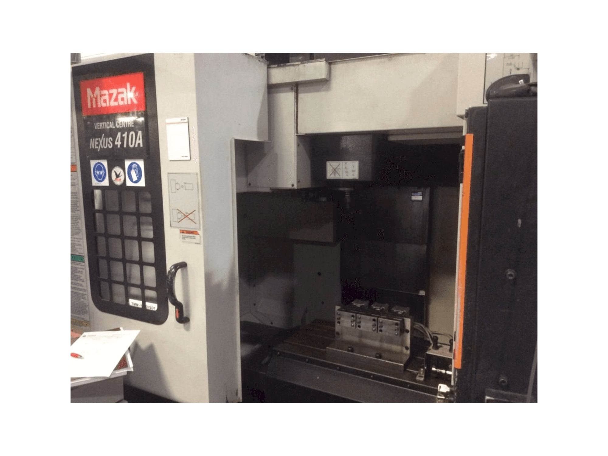 Masina Mazak Nexus VCN 410A eestvaade