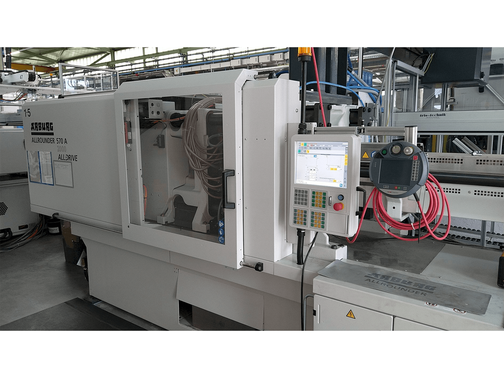 Masina Arburg Allrounder 570 A 2000-800 ALLDRIVE eestvaade