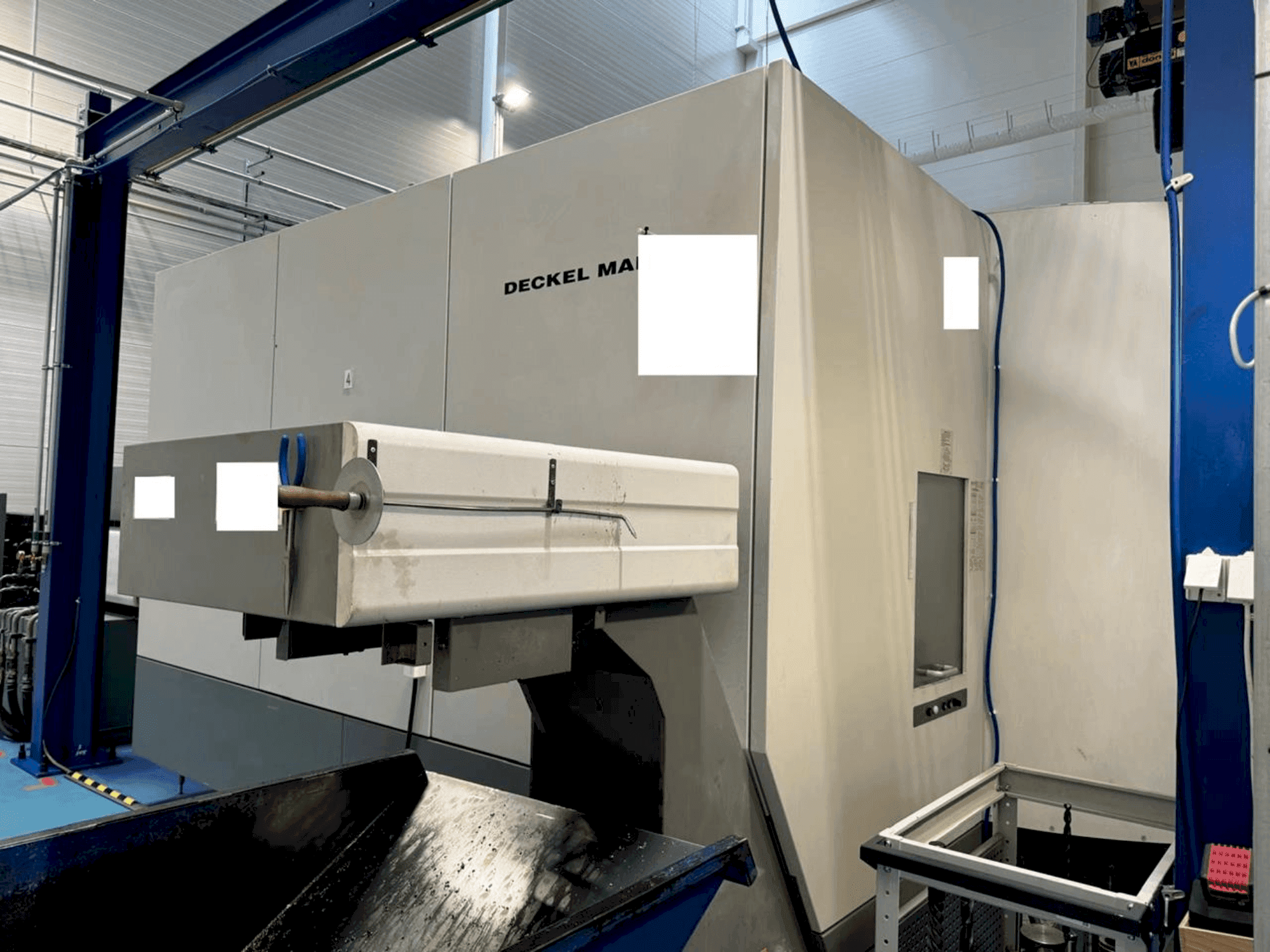 Masina DMG MORI DMC 125 FD duoBLOCK eestvaade