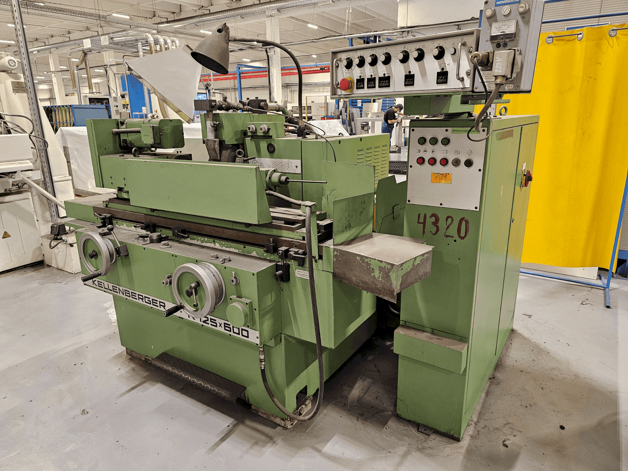 Masina KELLENBERGER R125 x 600 eestvaade