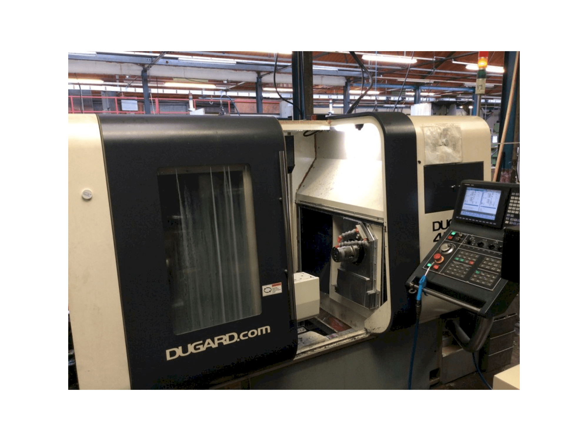 Masina Dugard 42 TT eestvaade