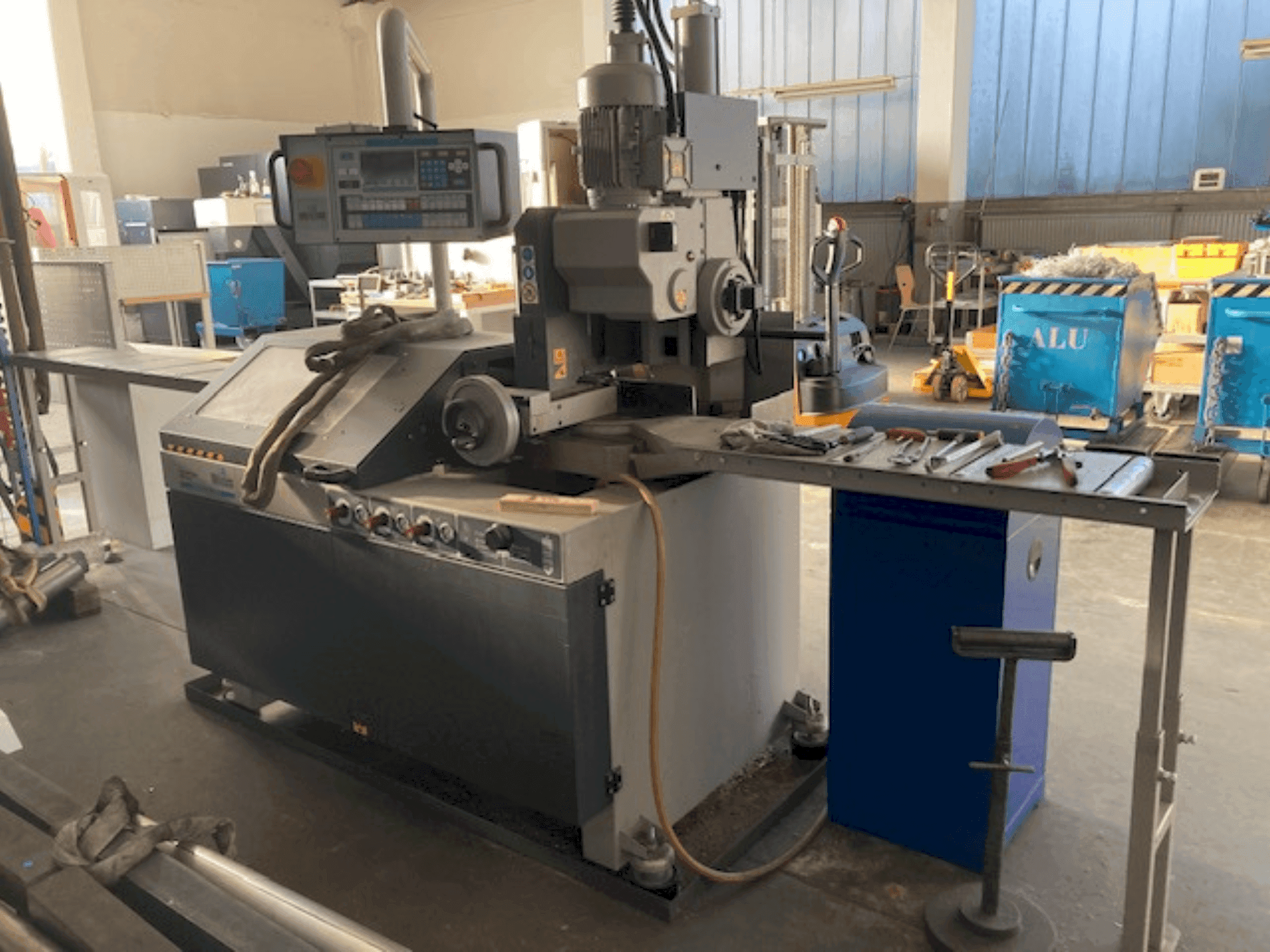 Masina BERG & SCHMID VKS 370 VA eestvaade