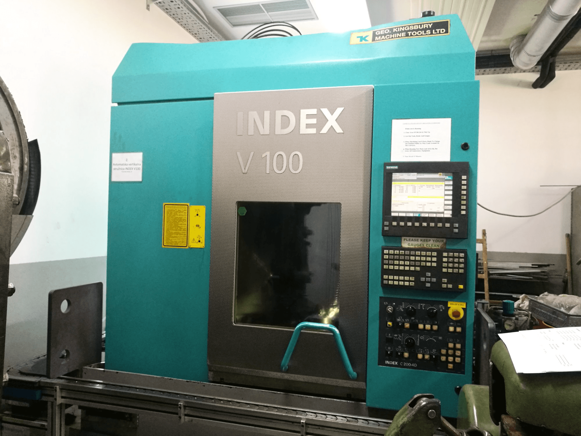 Masina Index V100 eestvaade