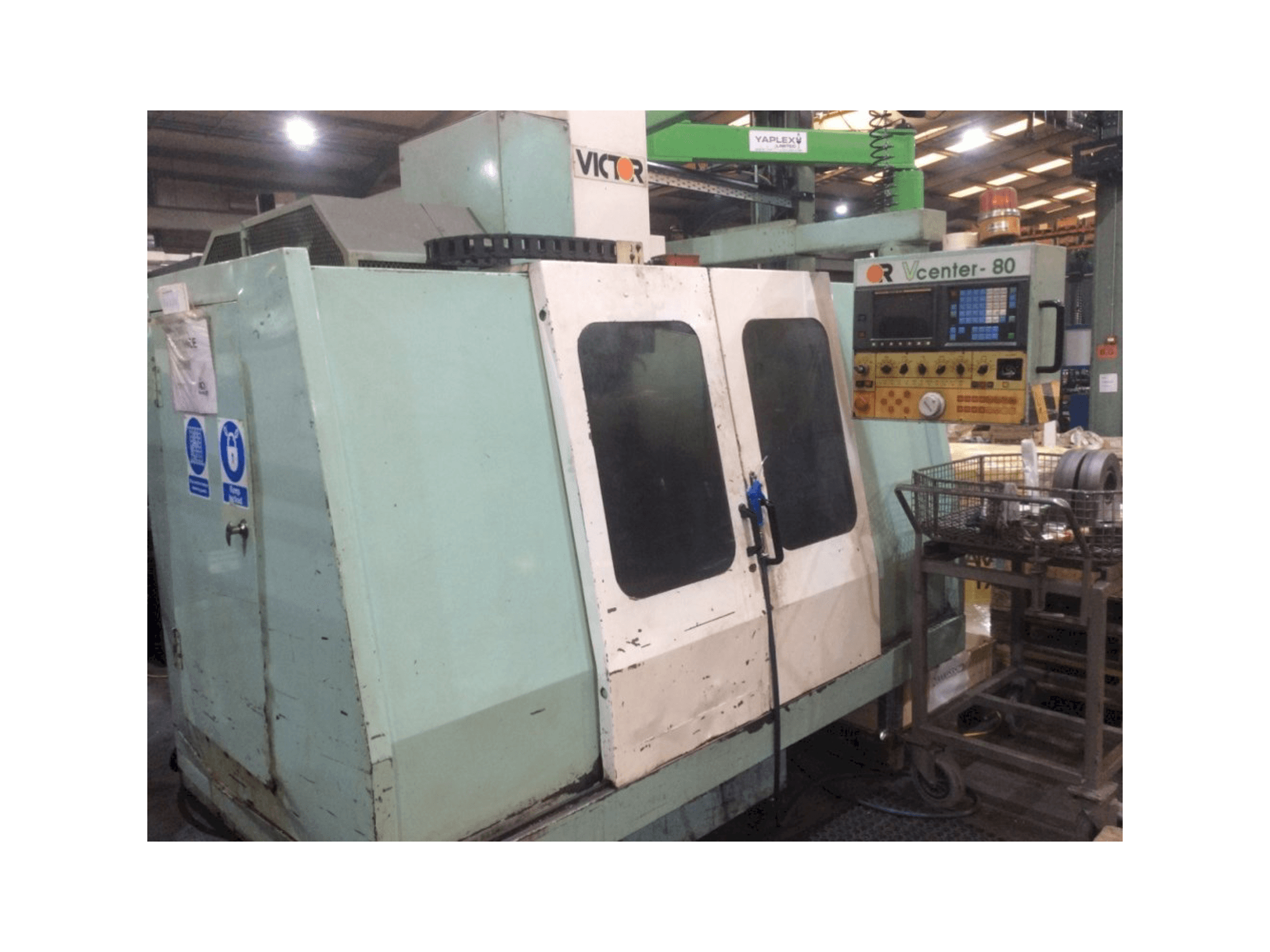 Masina Victor V Centre-80 eestvaade