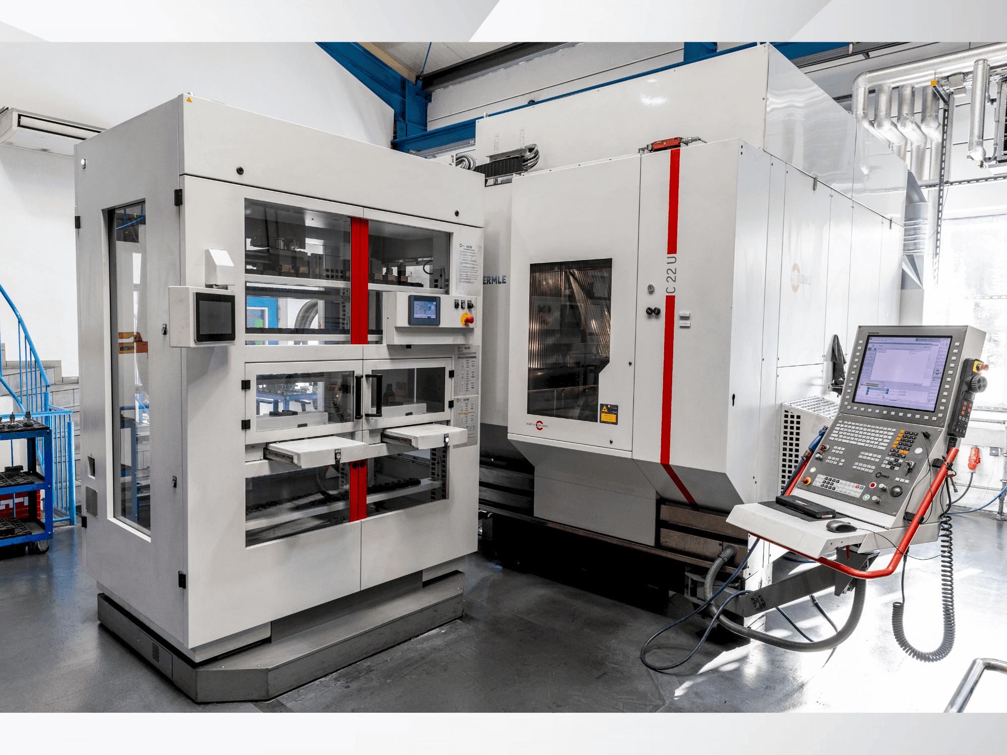 Masina HERMLE C22 with handling system IH30 eestvaade