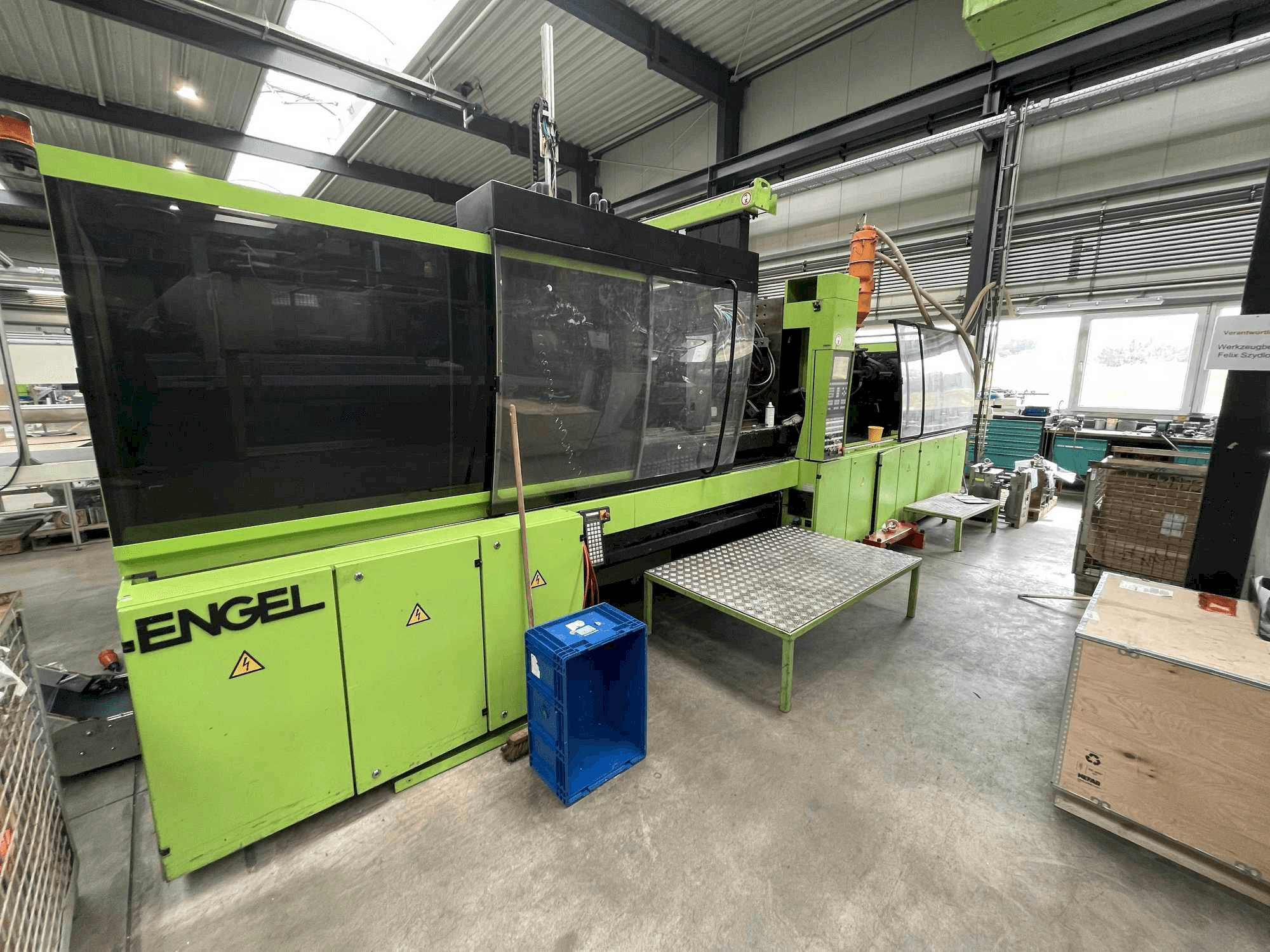 Masina Engel ES 2550/400 HL-V eestvaade