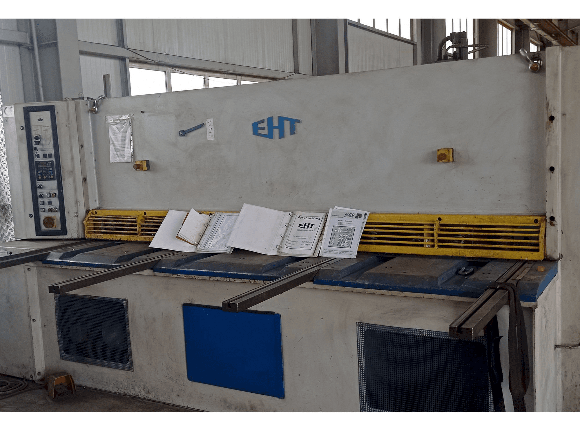 Masina EHT Ecocut 10-31 eestvaade