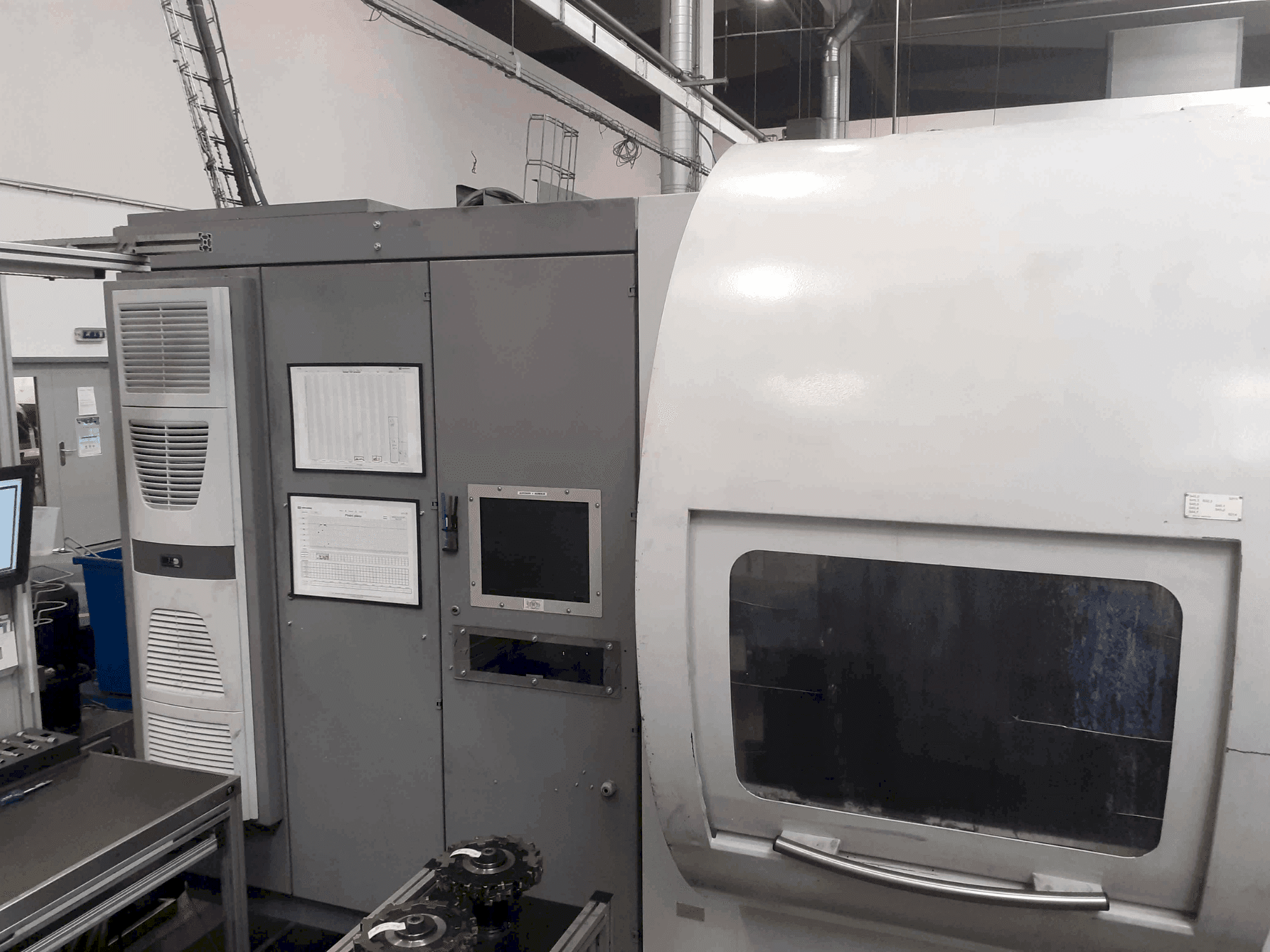 Masina DECKEL MAHO DMC 80 H eestvaade