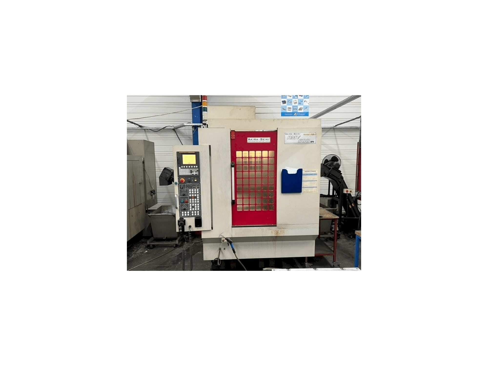 Masina Akira Seiki RMV500 APC eestvaade