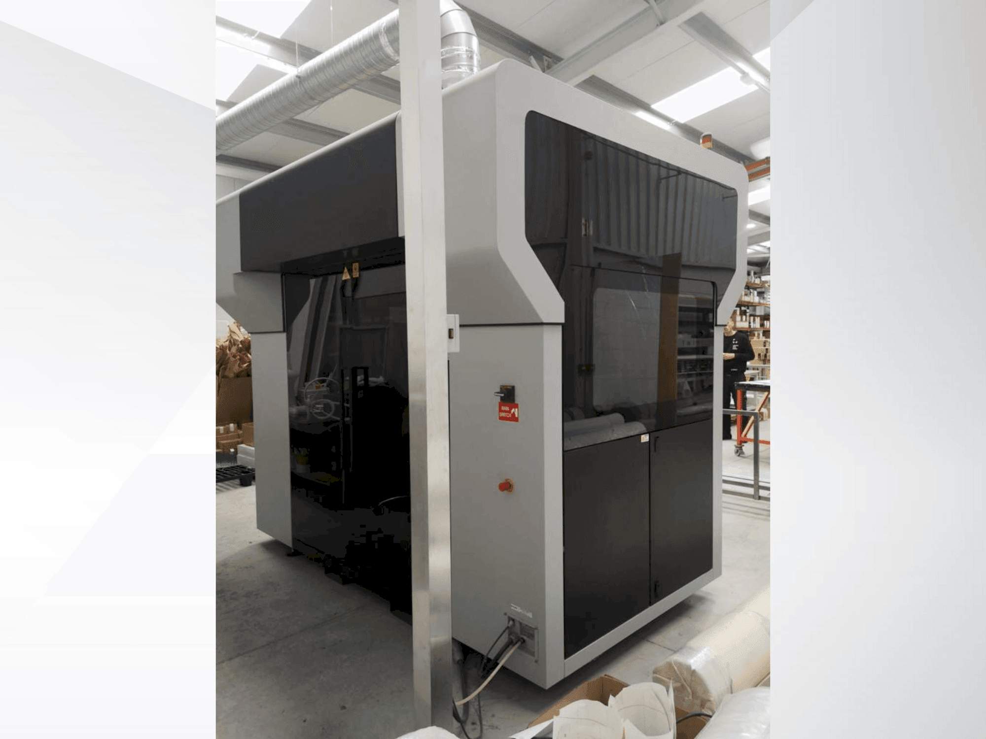 Masina MASSIVIT 1800 PRO eestvaade