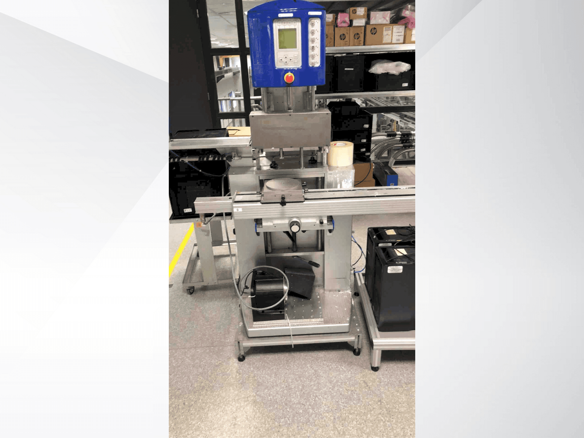 Masina TTN 400 250 eestvaade