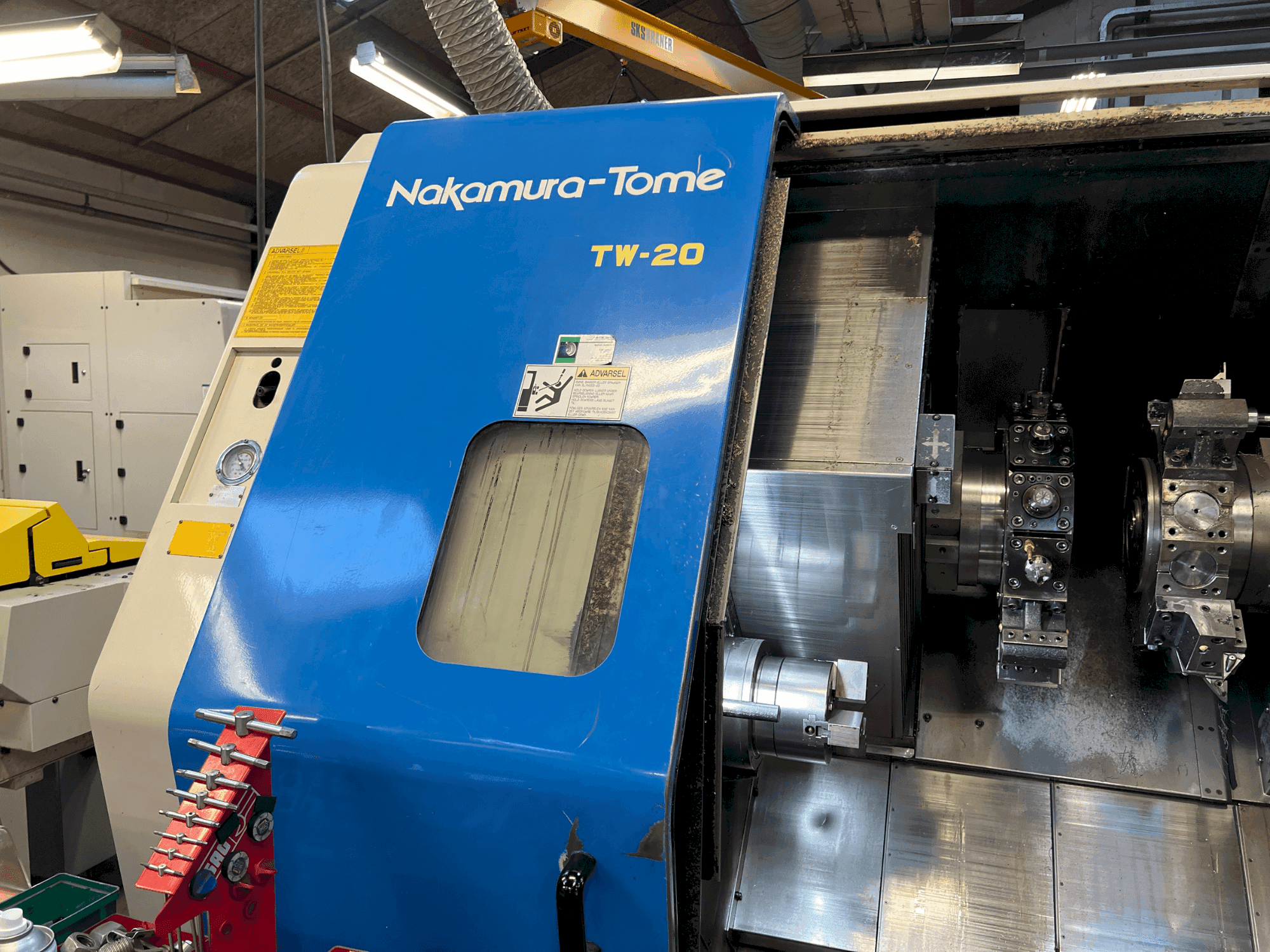 Masina NAKAMURA TW-20 eestvaade