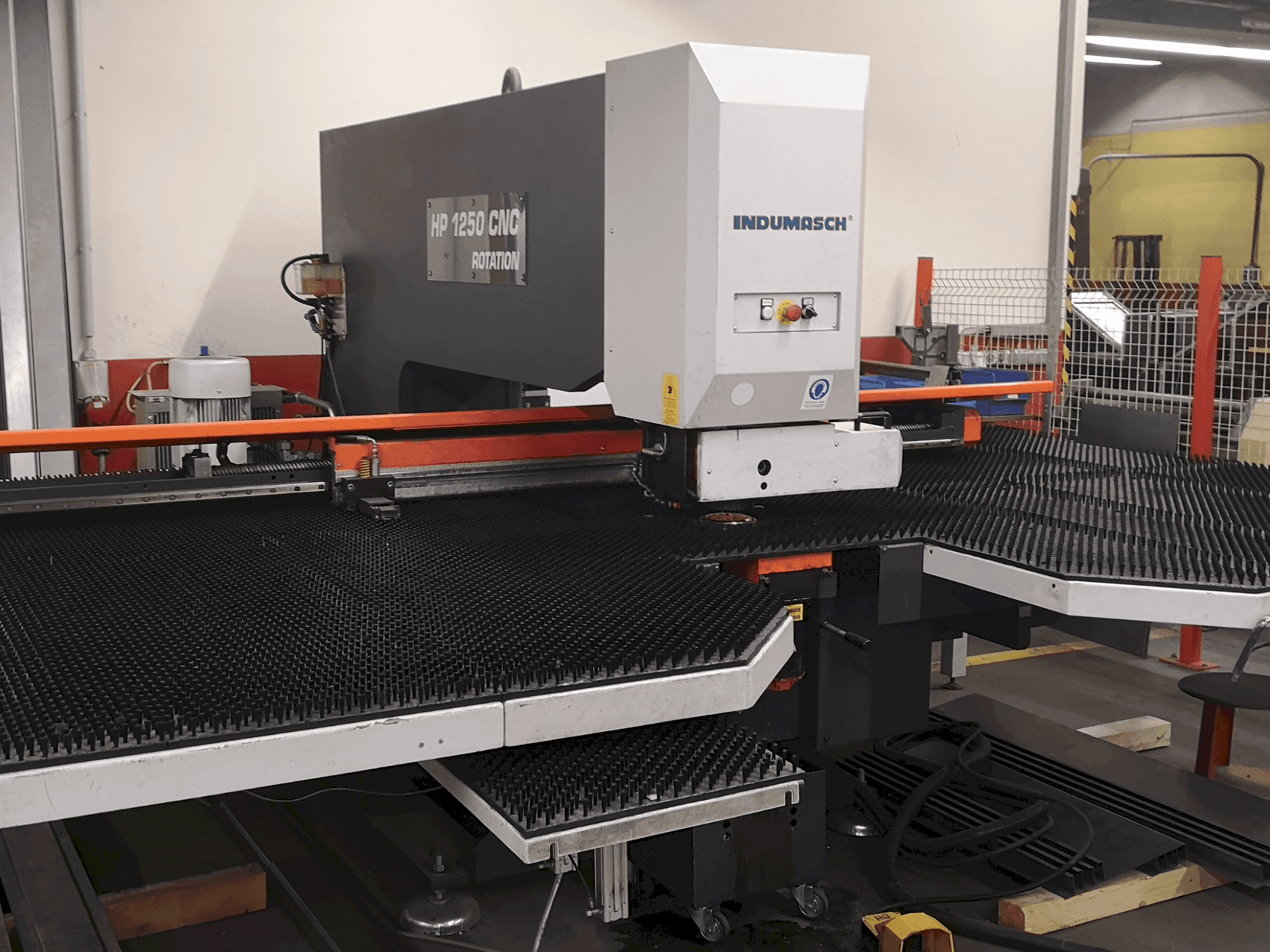 Masina IMAC HP 1250 INDEX eestvaade